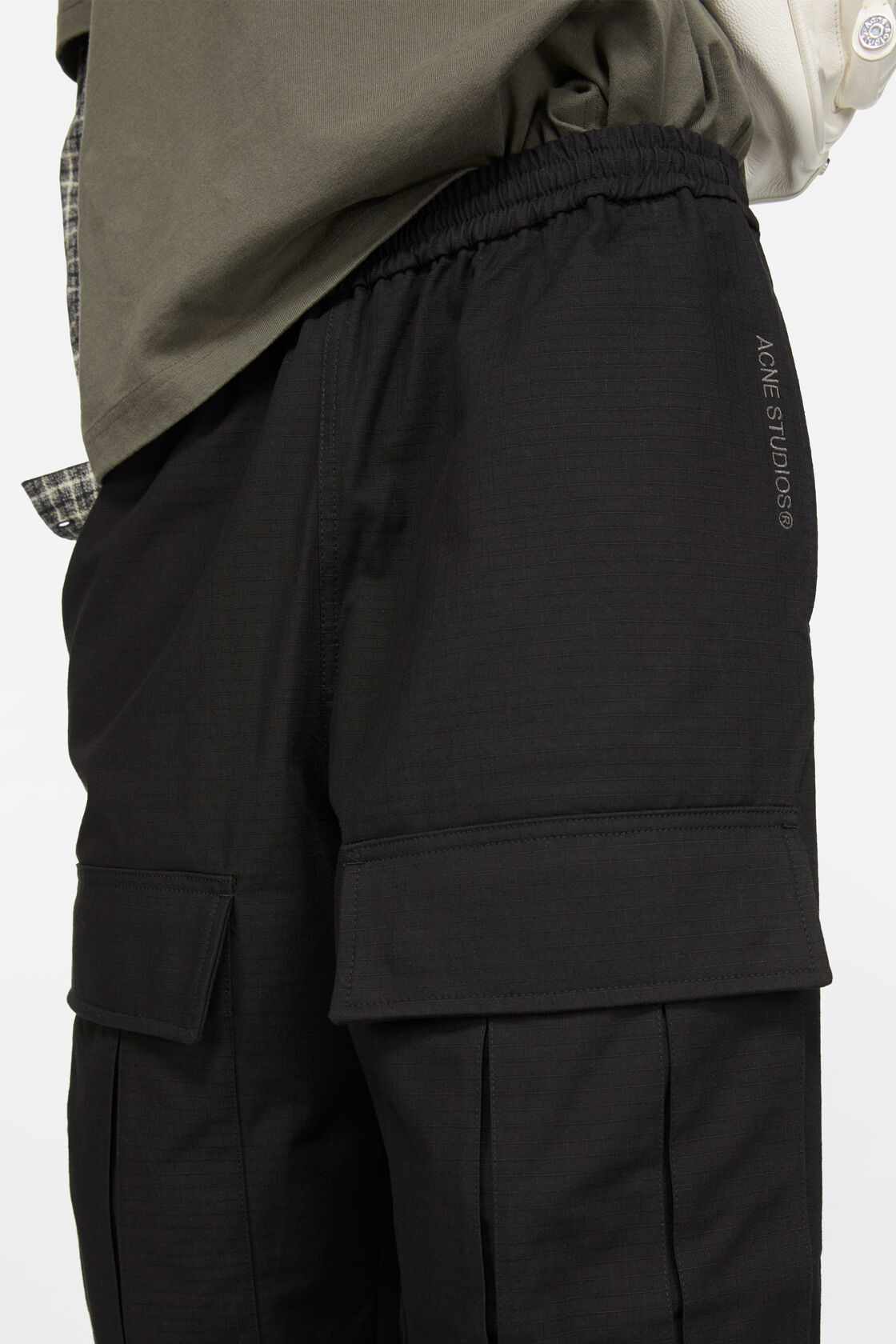 カーゴトラウザーズ, Black / Black, 2000x