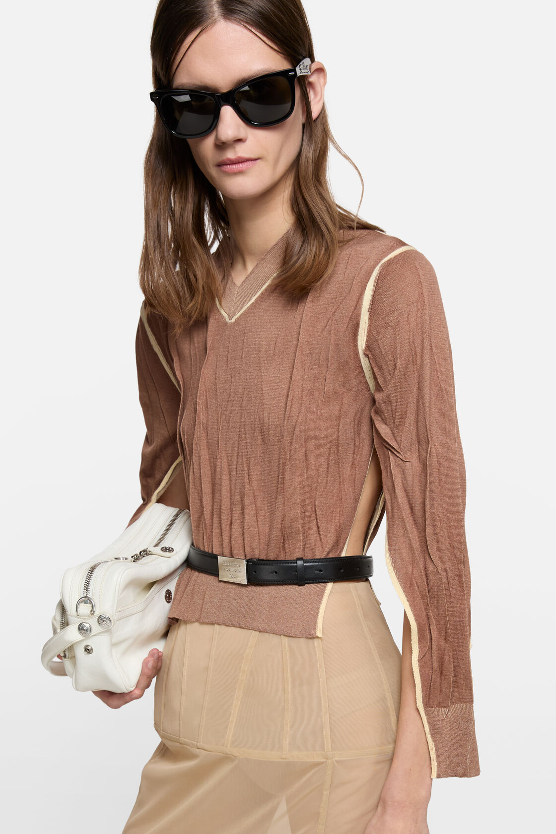 Wrinkled v-neck sweater, Old pink, 2000x