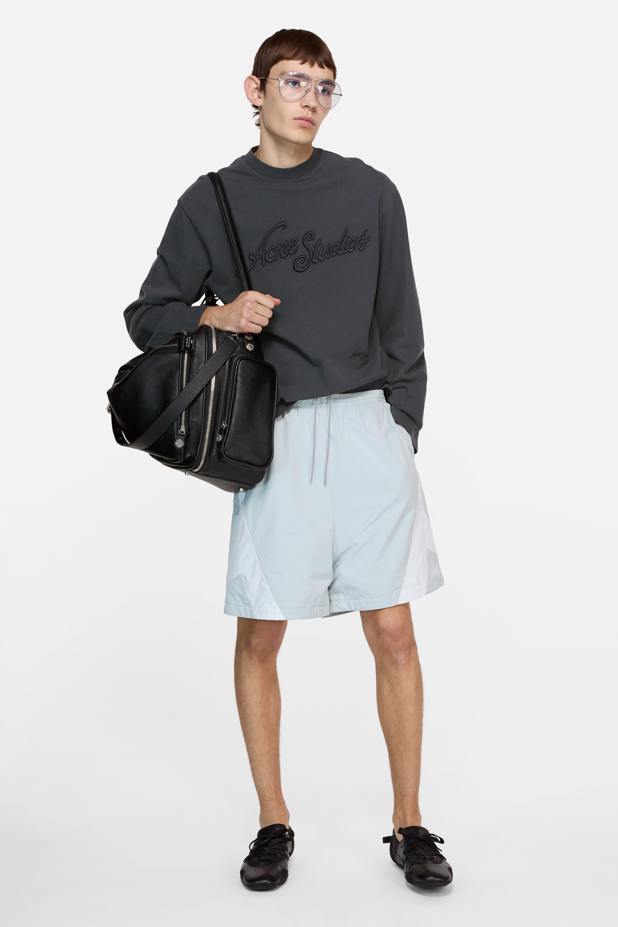 Acne Studios エンブロイダリーロゴTシャツXS Acne Studios - エンブロイダリーロゴTシャツ - フェイデッドブラック