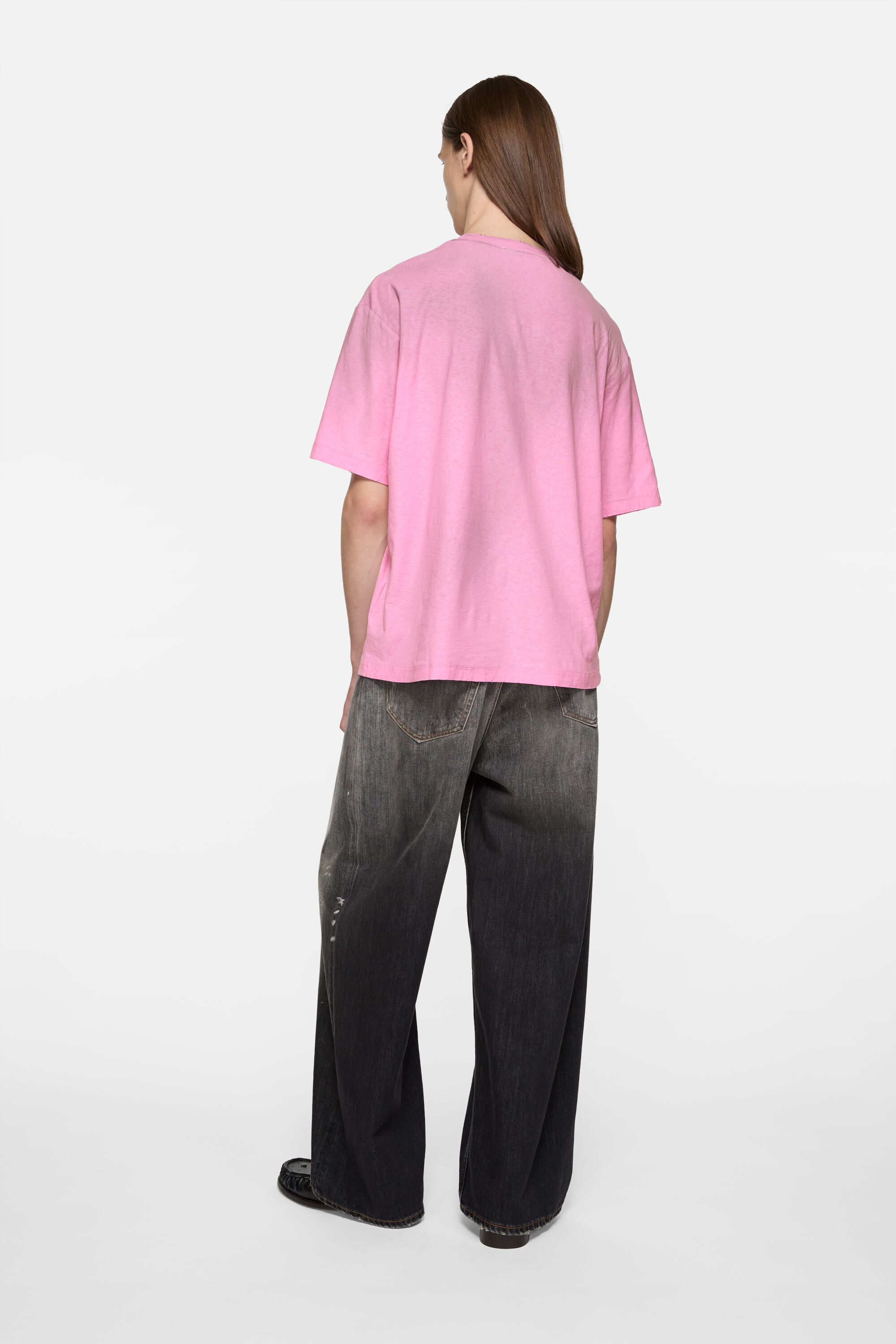 Acne Studios - Logo t-shirt - Relaxed fit - Cotton candy pink