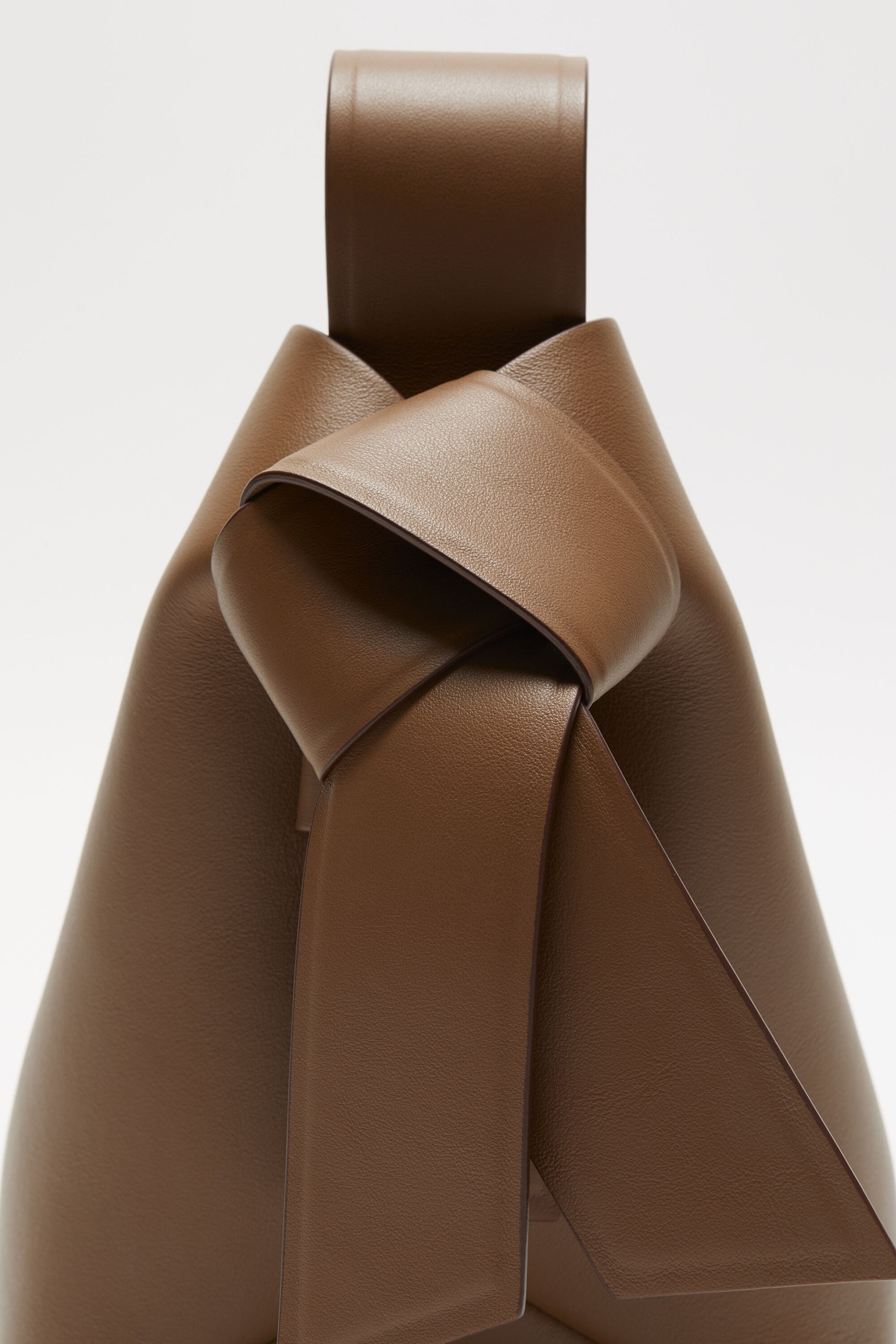 Acne Studios - Musubi mini shoulder bag - Camel brown
