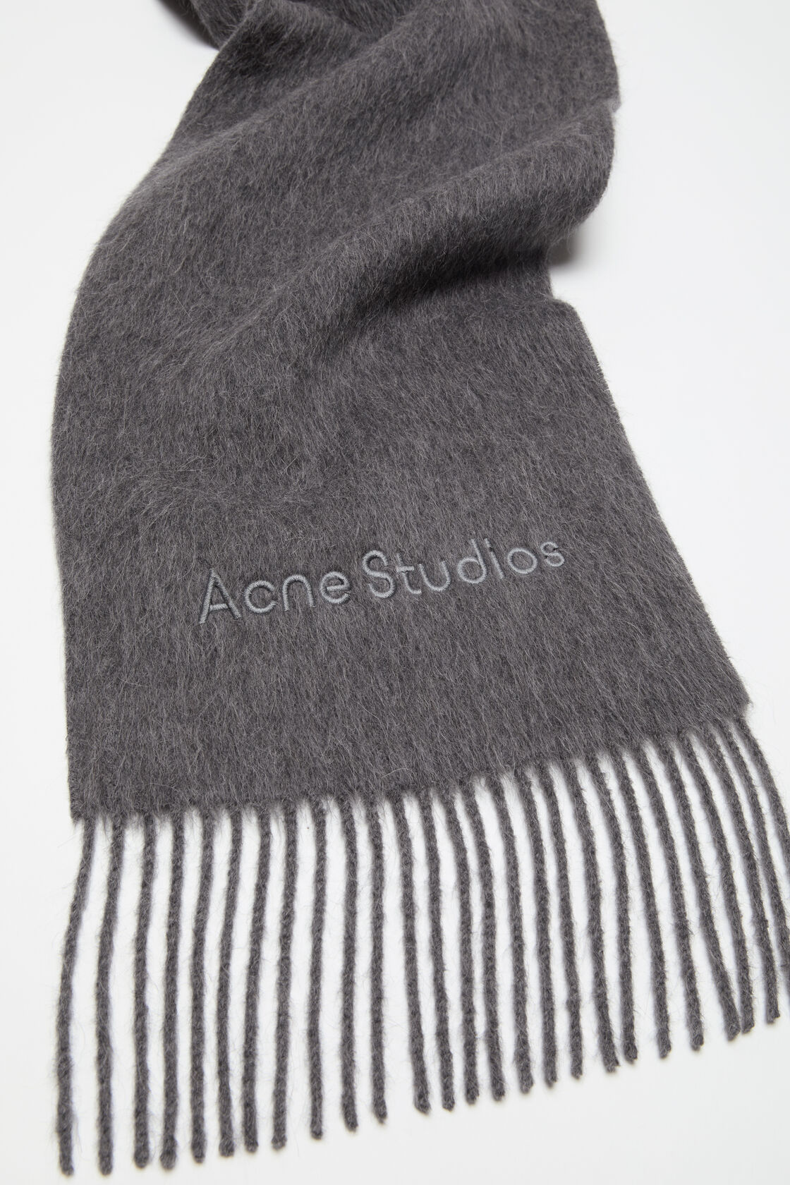 Alpaca wool logo scarf, Grey Melange, 2000x
