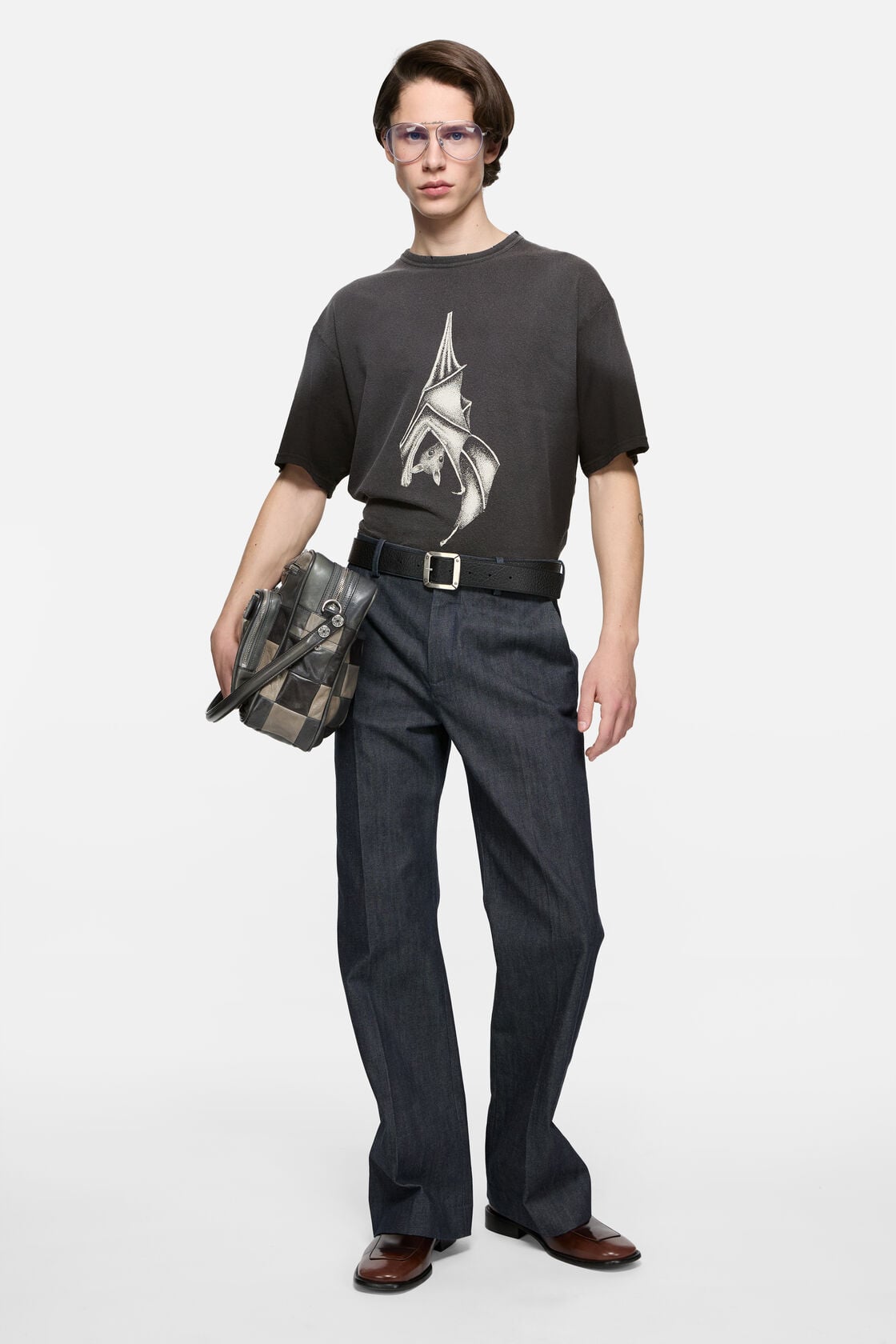 グラフィックコウモリTシャツ, フェイデッドブラック, 2000x