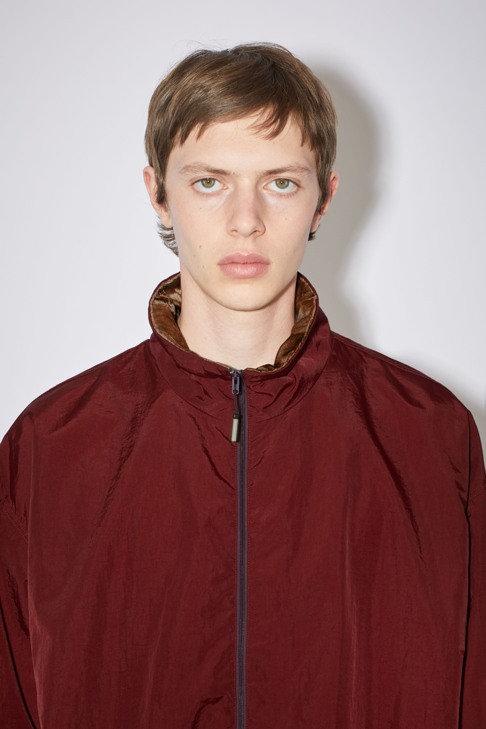 春夏秋冬おさんぽシリーズ E Acne Studios ナイロンジャケット