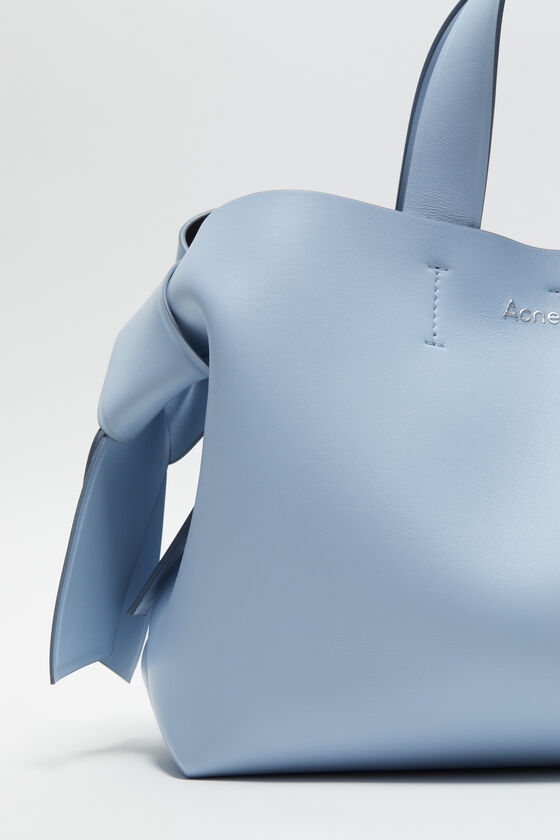 Acne Studios - Musubi Midi-Tasche - Babyblau/Braun 