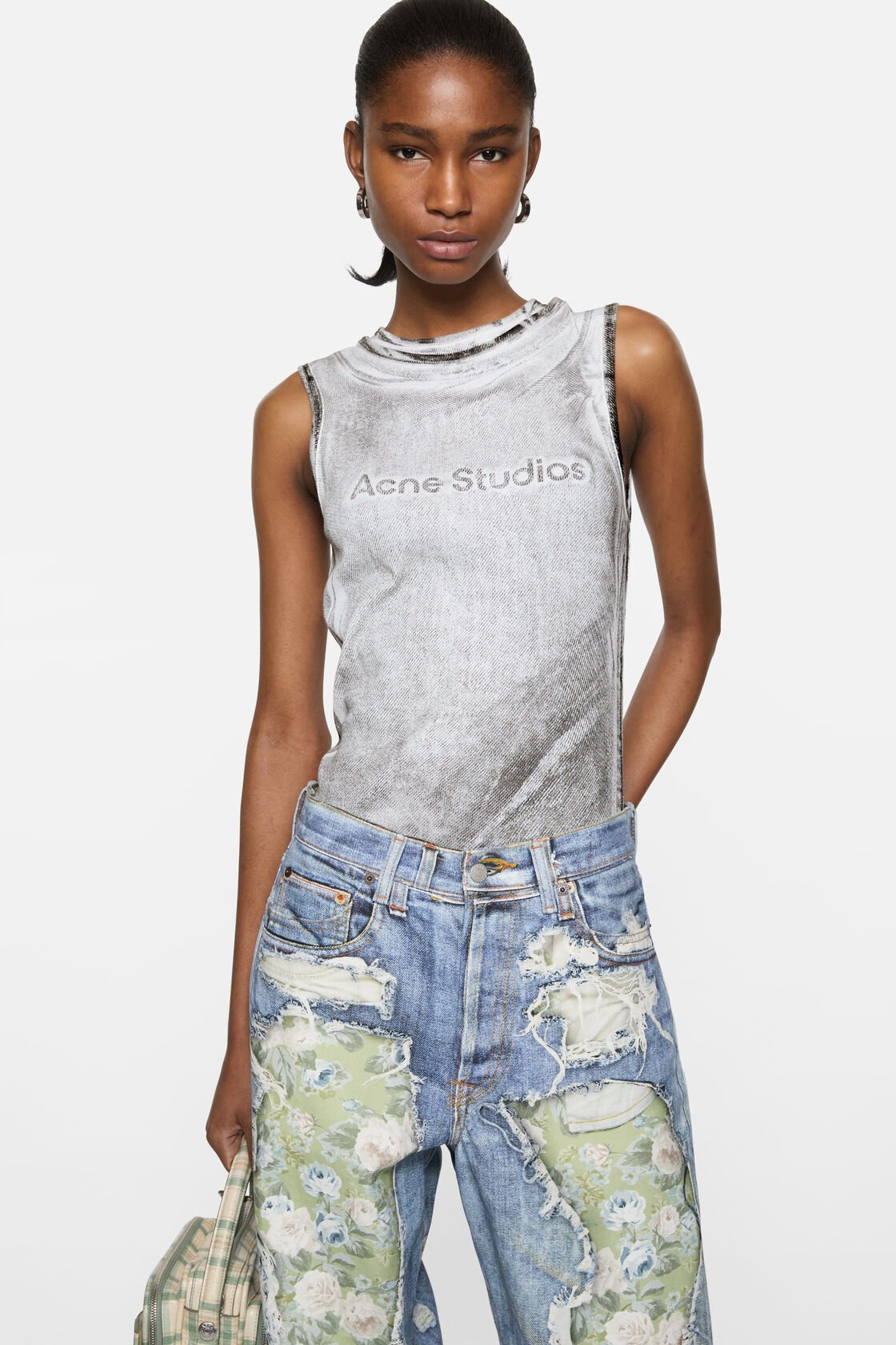 Layered logo tank top, Black/white, 2000x