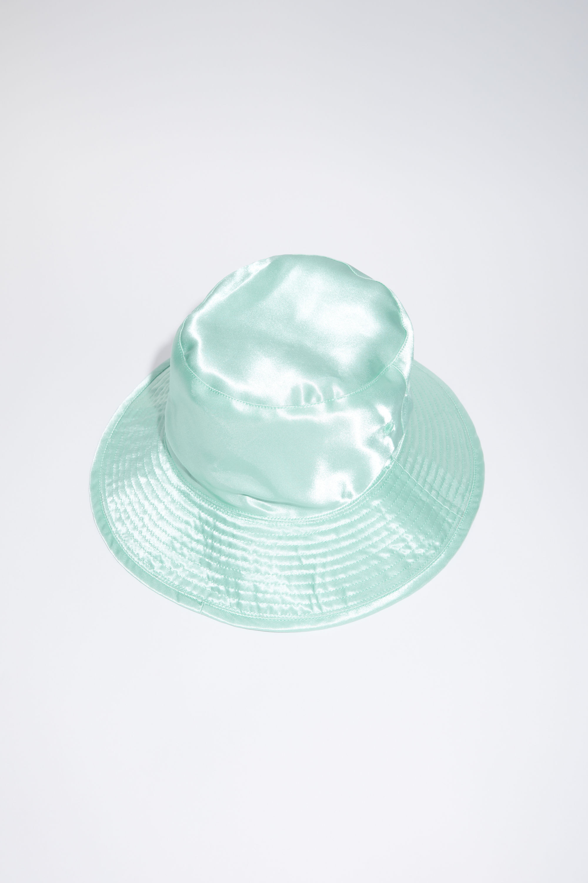 完全送料無料 acne アクネストゥディオズ ツイルバケットハット