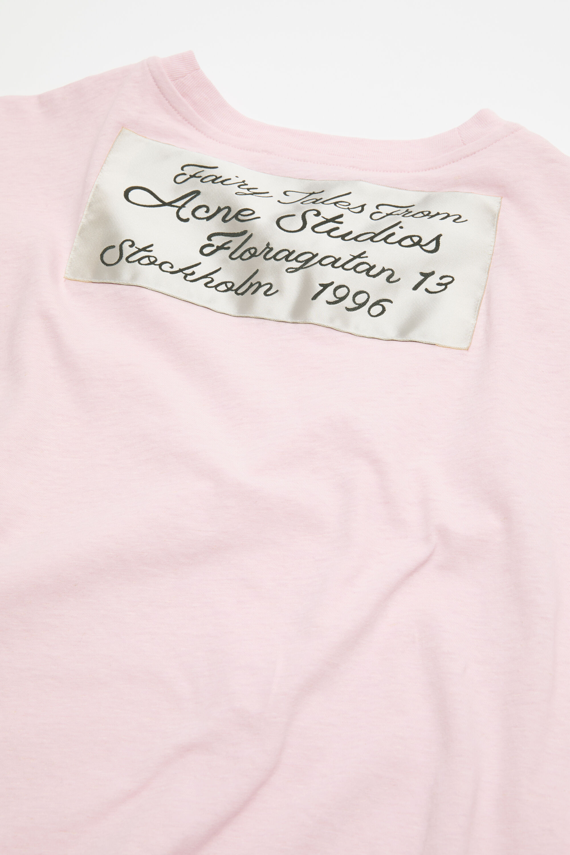 care　acne エンボスロゴTシャツ　pink Logo-embossed cotton-blend T-shirt in pink - Acne Studios | Mytheresa
