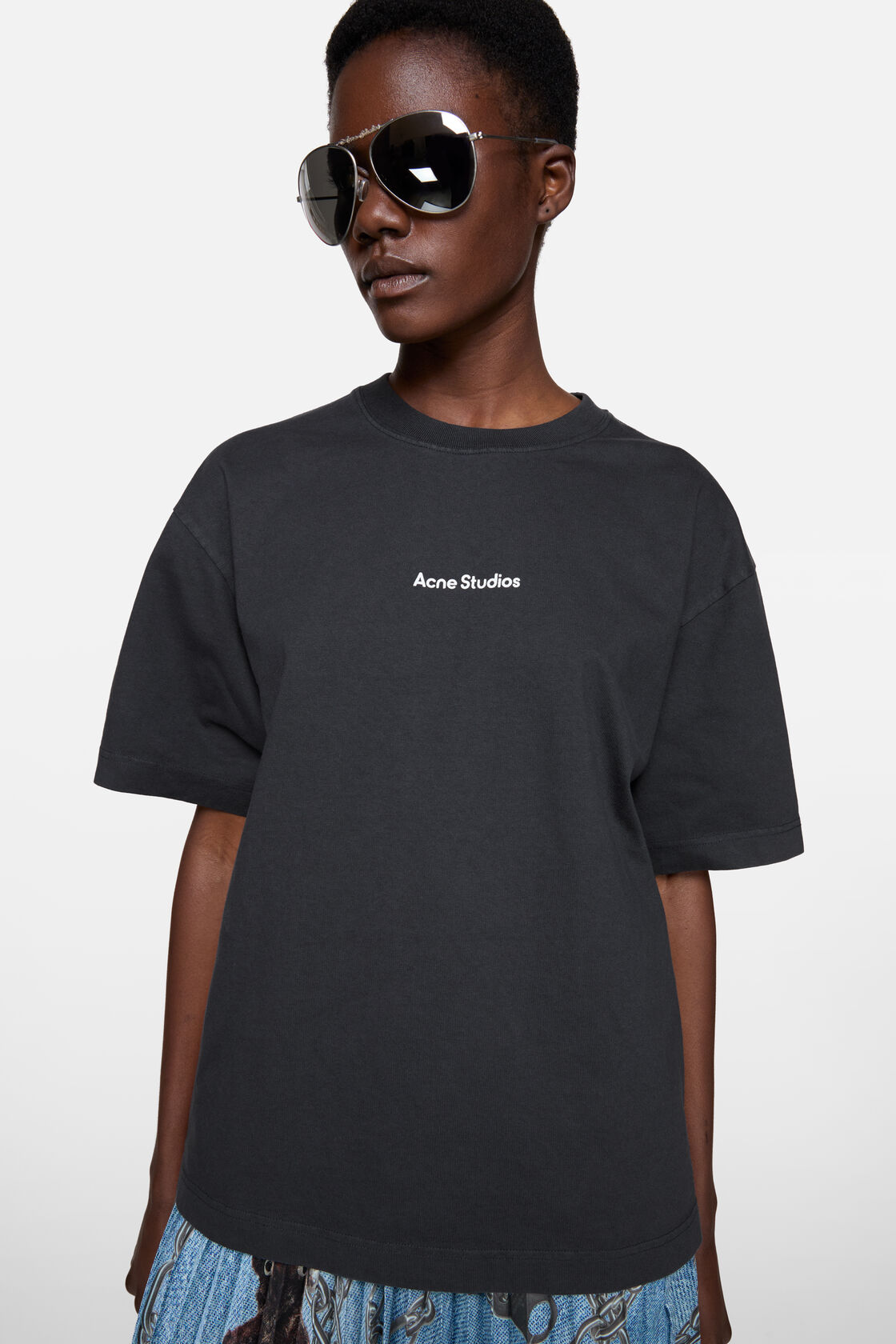 T-shirt stamp logo - Relaxed fit, Black, 2000x