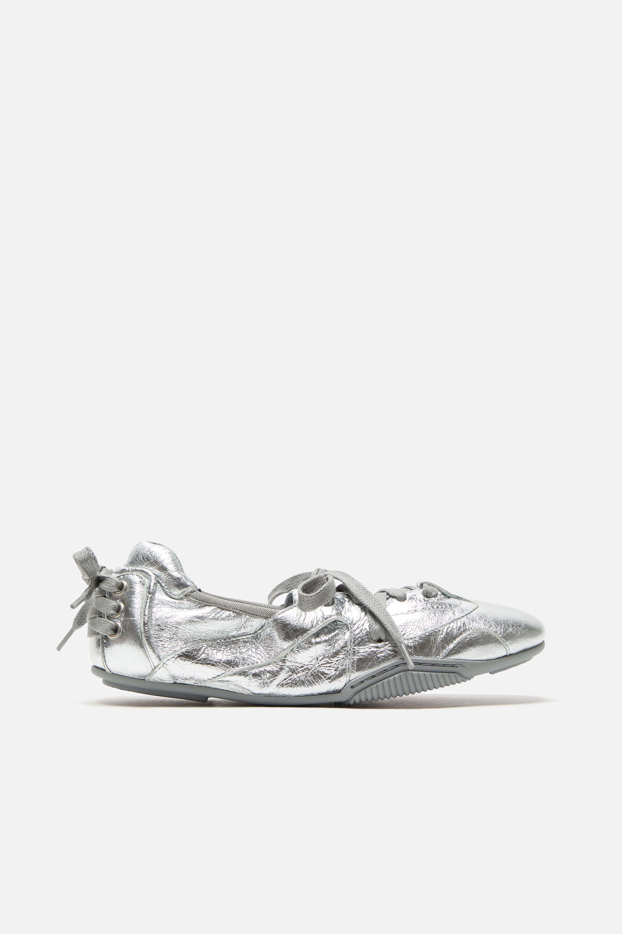 Acne studious バレエシューズ 38サイズ ACNE STUDIOS + NET SUSTAIN Ruched leather ballet flats | NET-A-PORTER