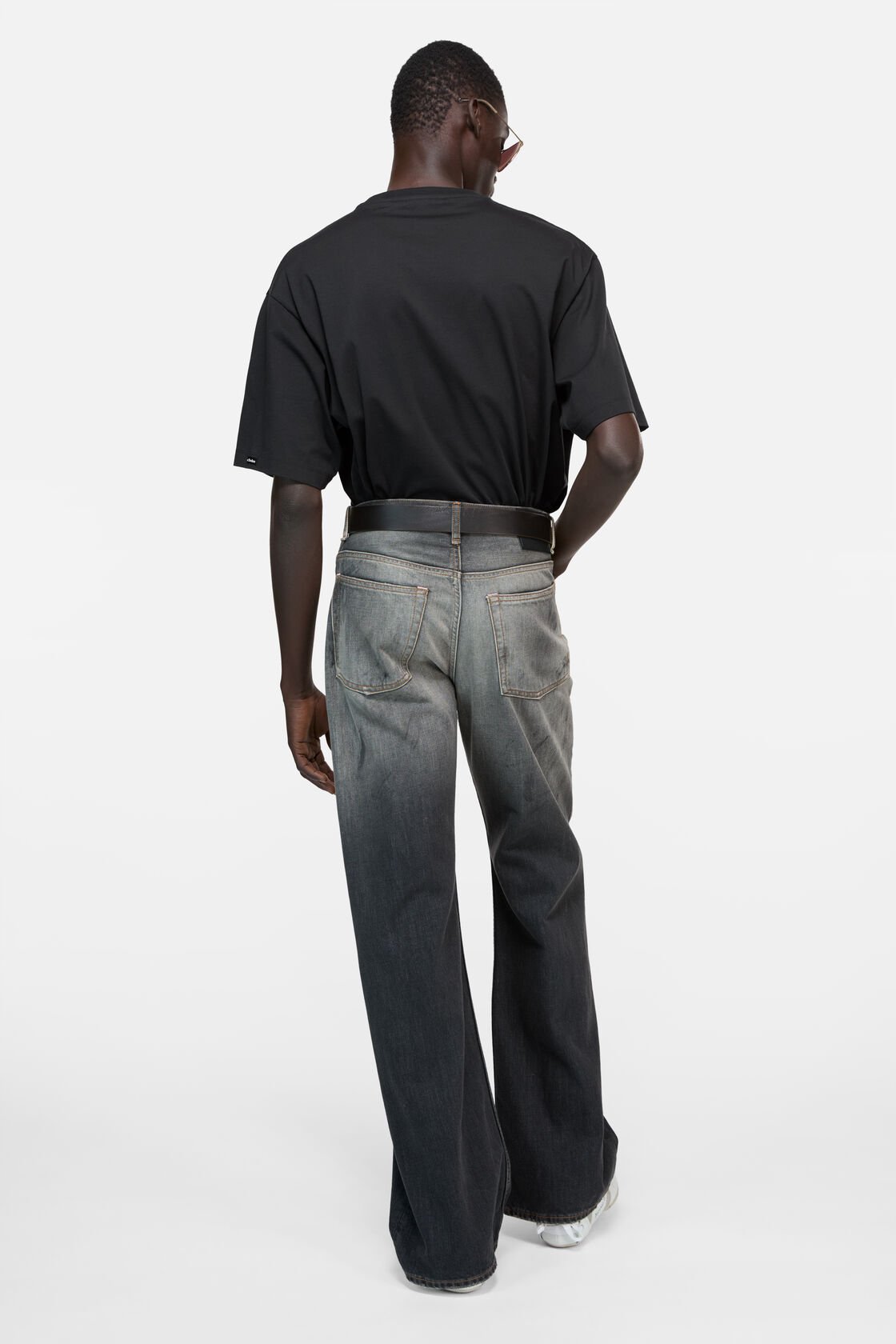 サテンロゴTシャツ - リラックス, ブラック, 2000x