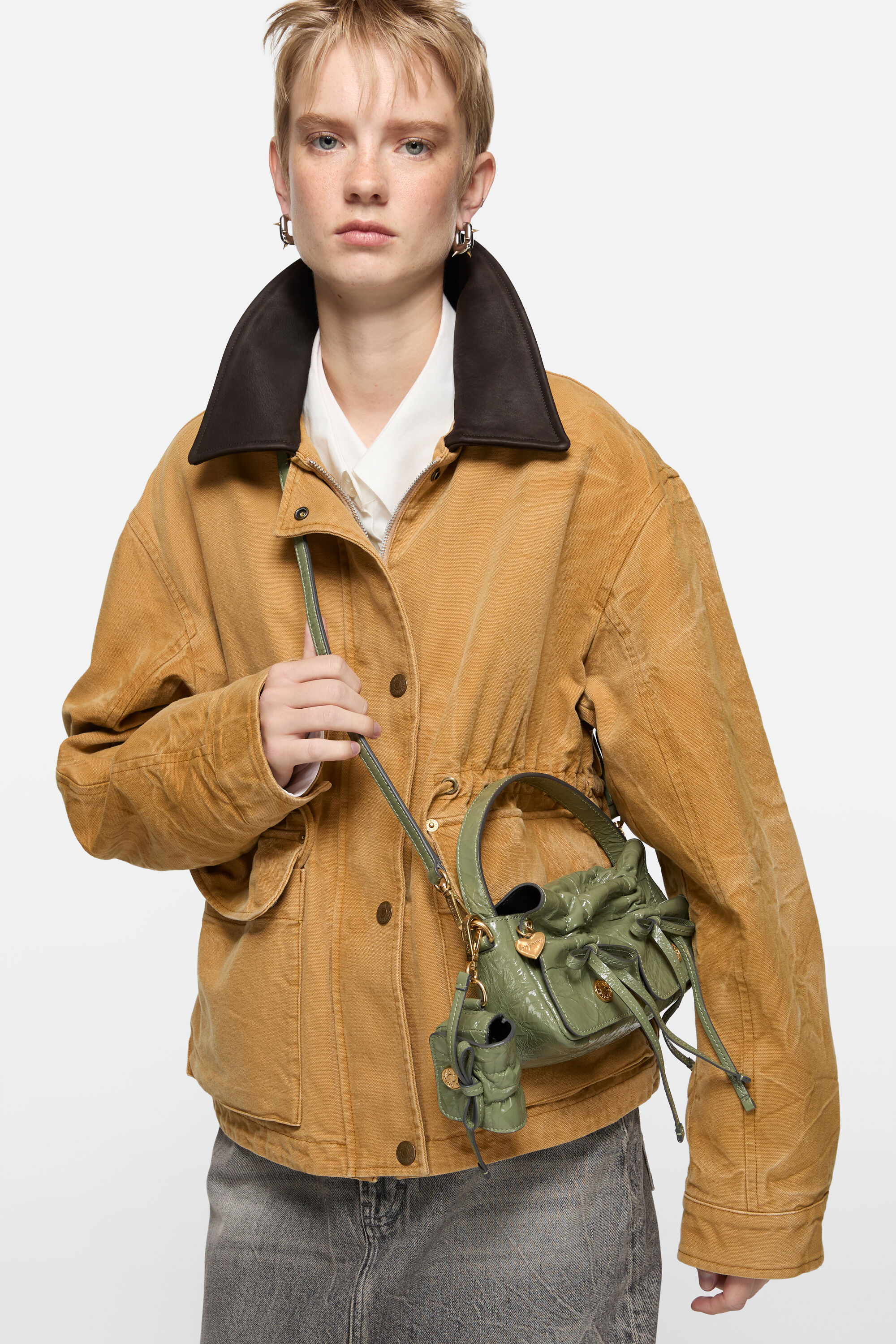 Acne Studios - Multipocket headphones case - Wheat green