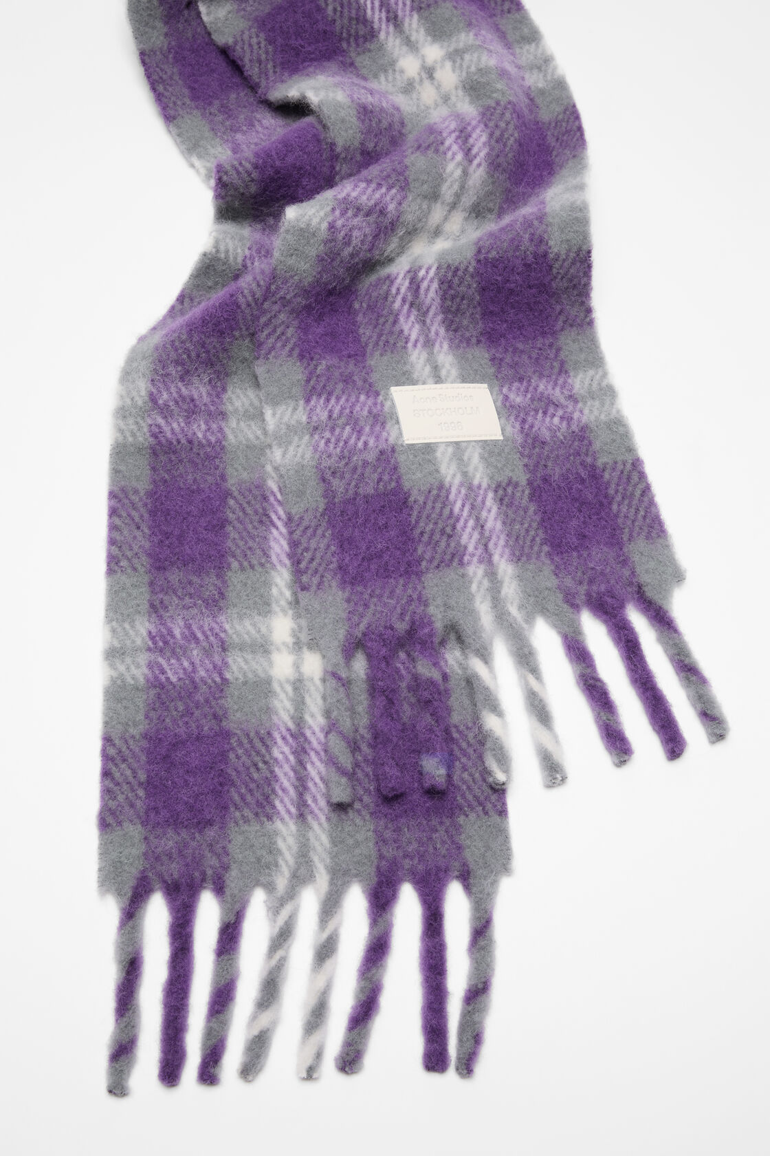 Fringed alpaca-wool scarf, Grey/purple, 2000x