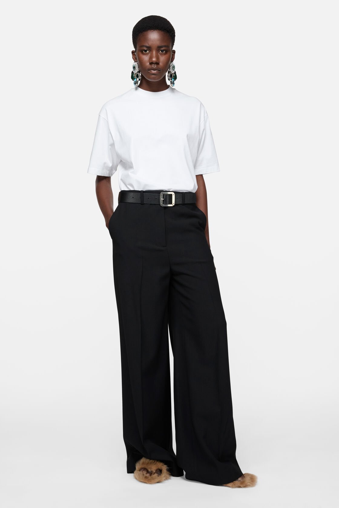 Satin logo t-shirt - relaxed, Optic White, 2000x