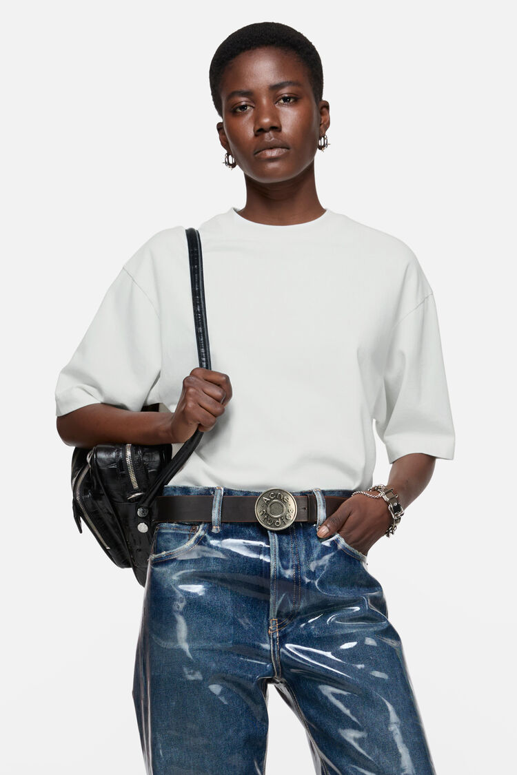 FN-UX-TSHI000018, Ice White