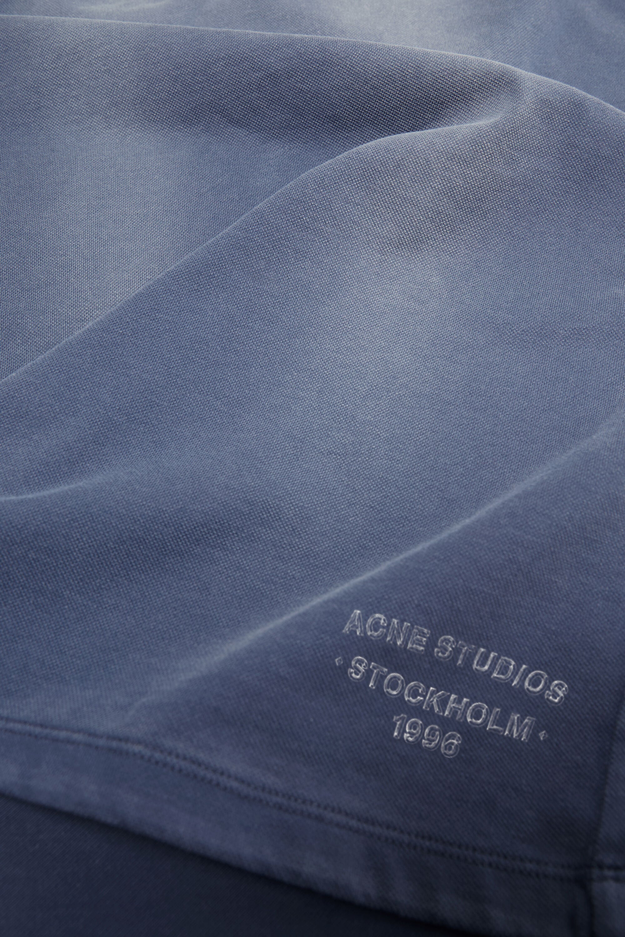 Acne Studios - Sprayed logo skirt - Navy blue