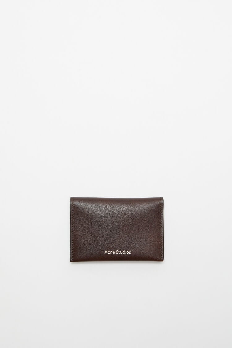 FN-UX-SLGS000288, Dark brown