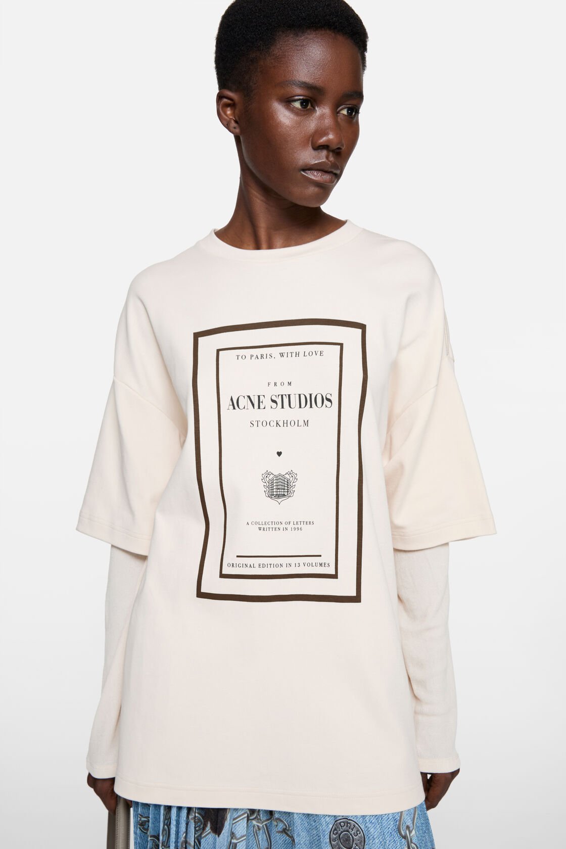 Layered graphic t-shirt, Warm beige, 2000x