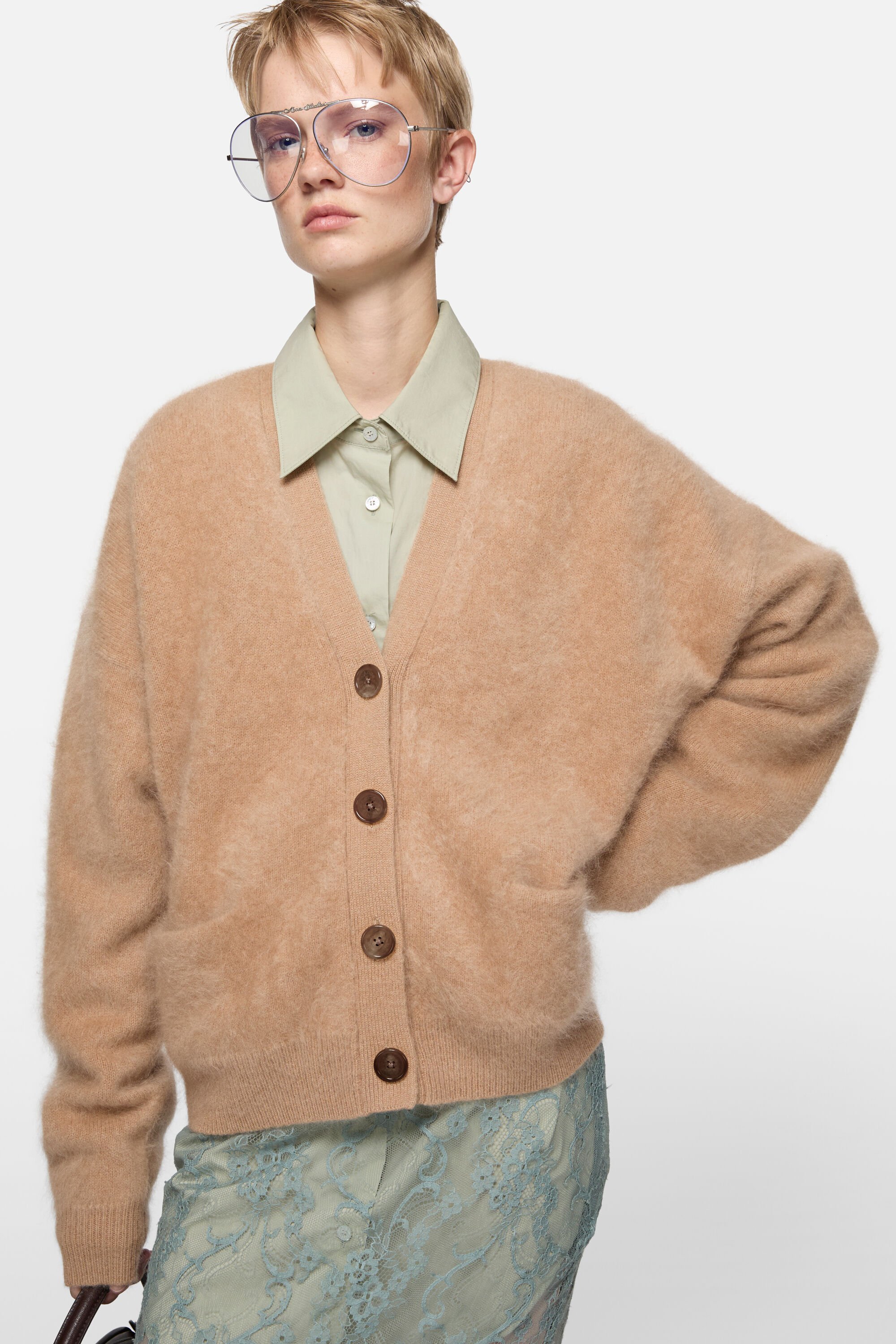Acne Studios ラベンダーカーディガン ACNE STUDIOS - WOOL BLEND CARDIGAN NAVY BLUE – LE LABO STORE