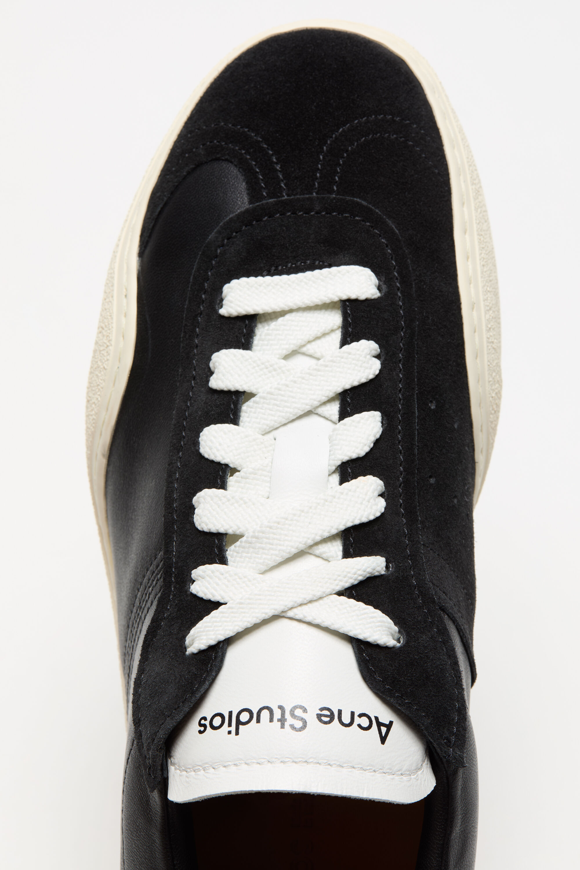 Acne Studios - Leather sneakers - Black/white