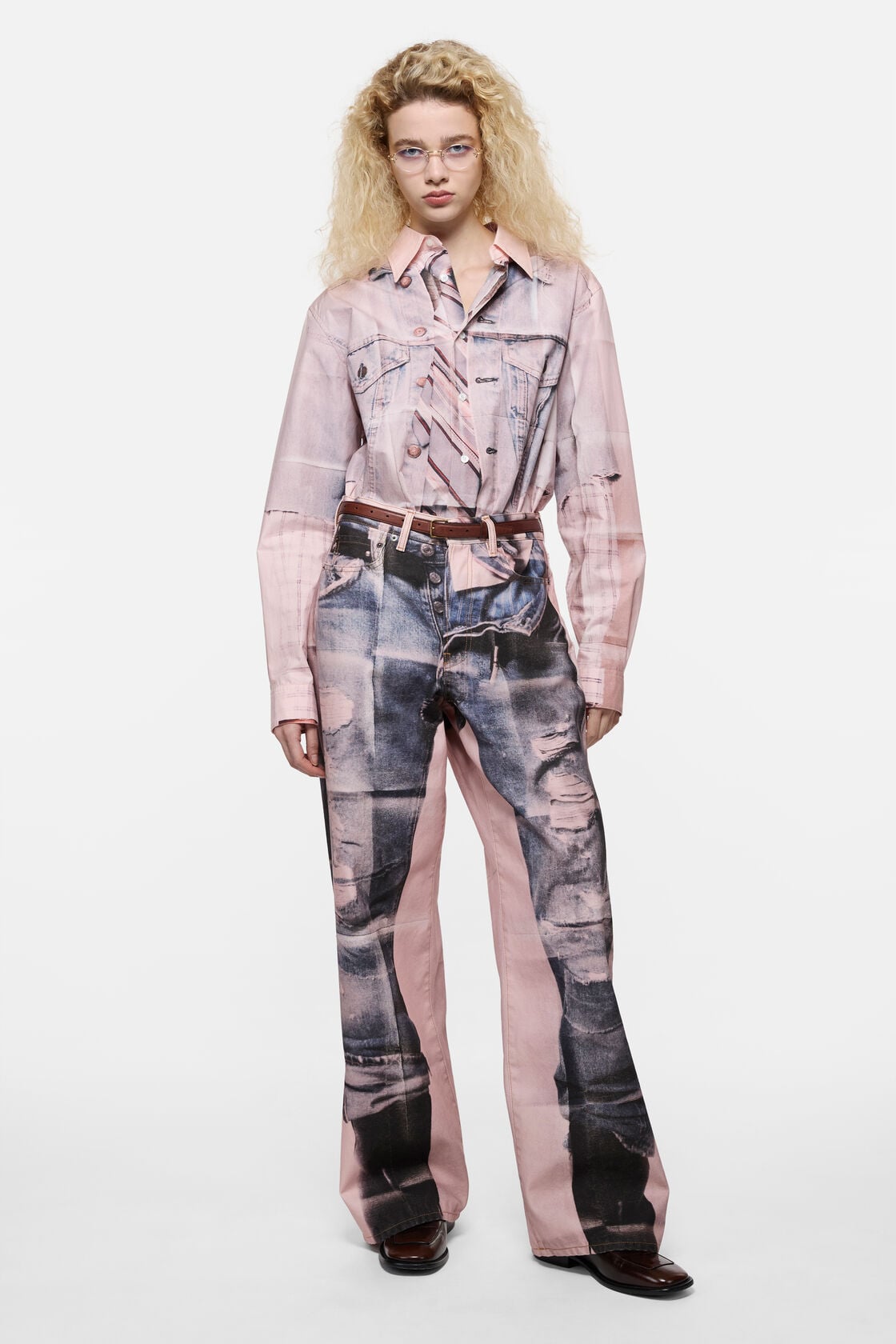 Trompe-l'&oelig;il jeans - 1981, Pink/blue, 2000x
