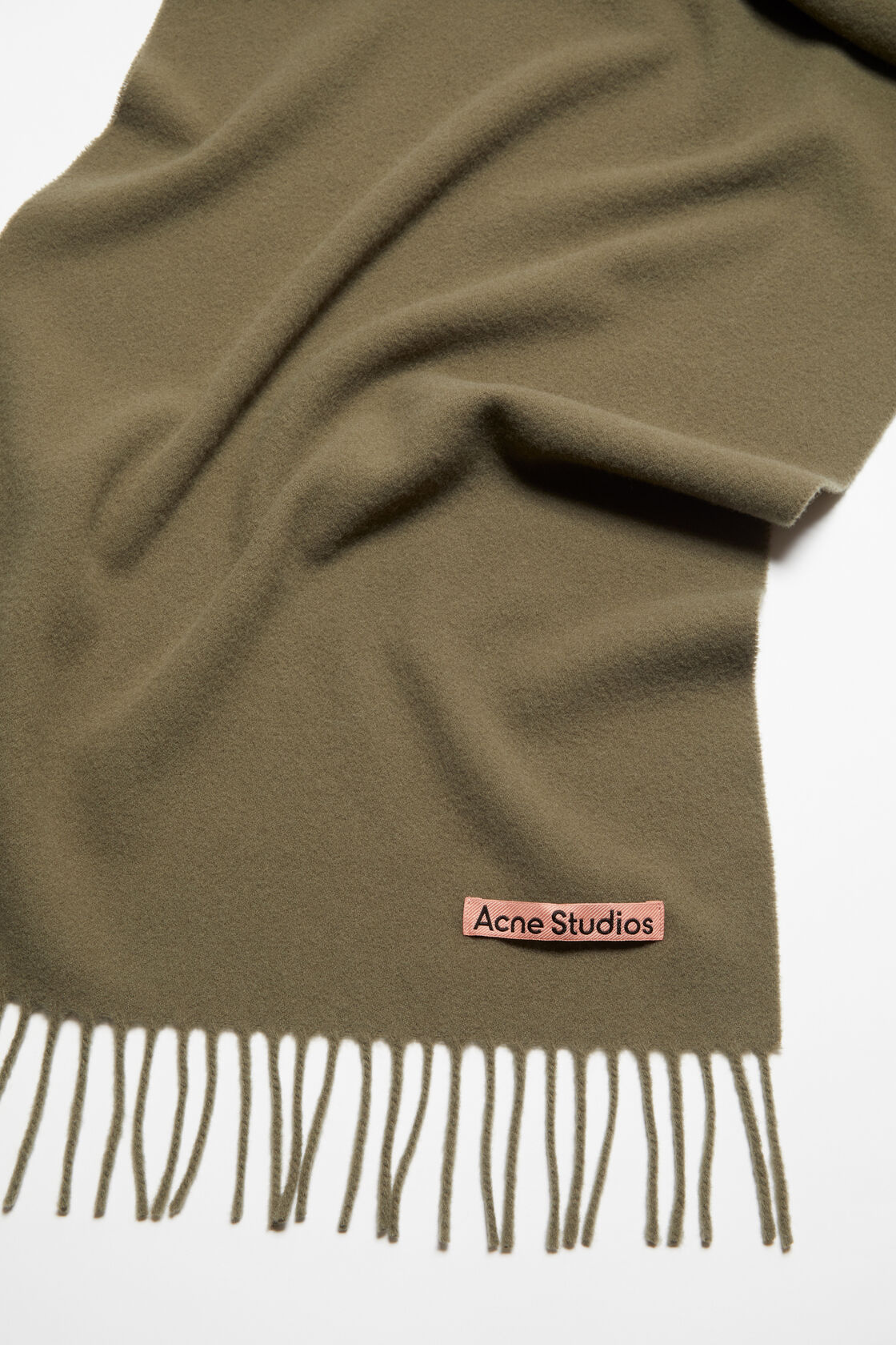 Fringe wool scarf - Narrow, Khaki green, 2000x