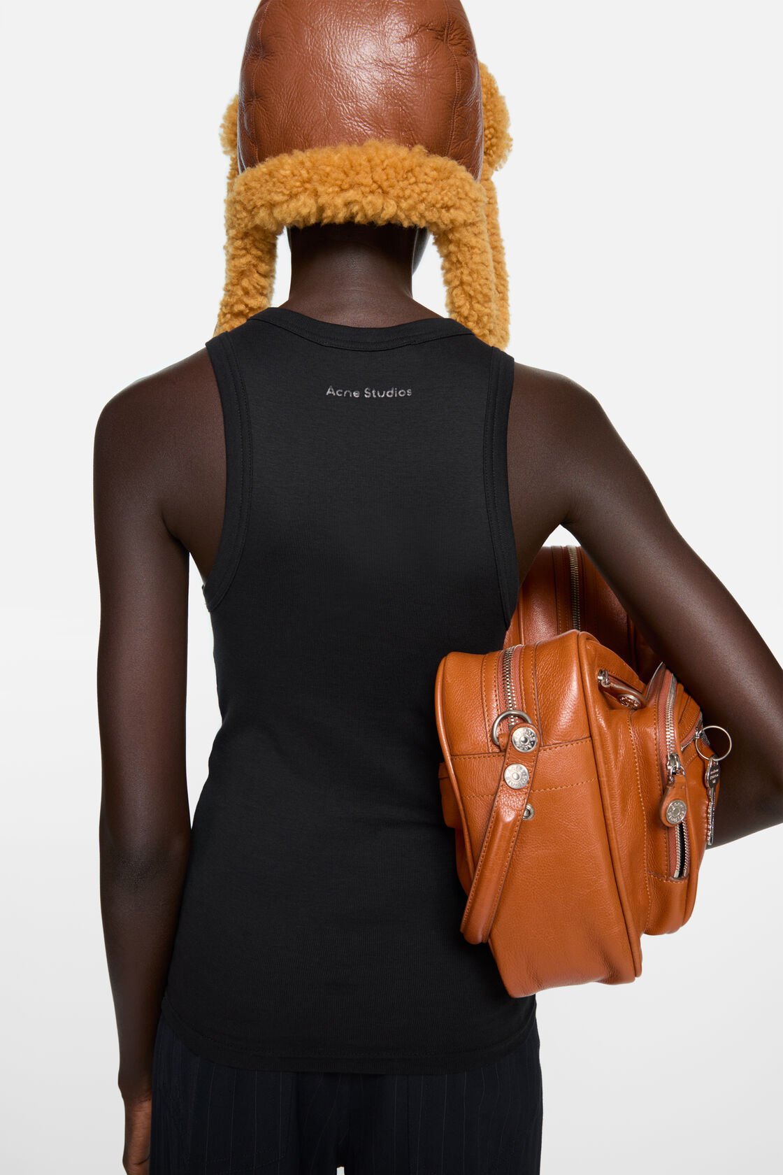 徽标基础款背心, 黑色, 2000x