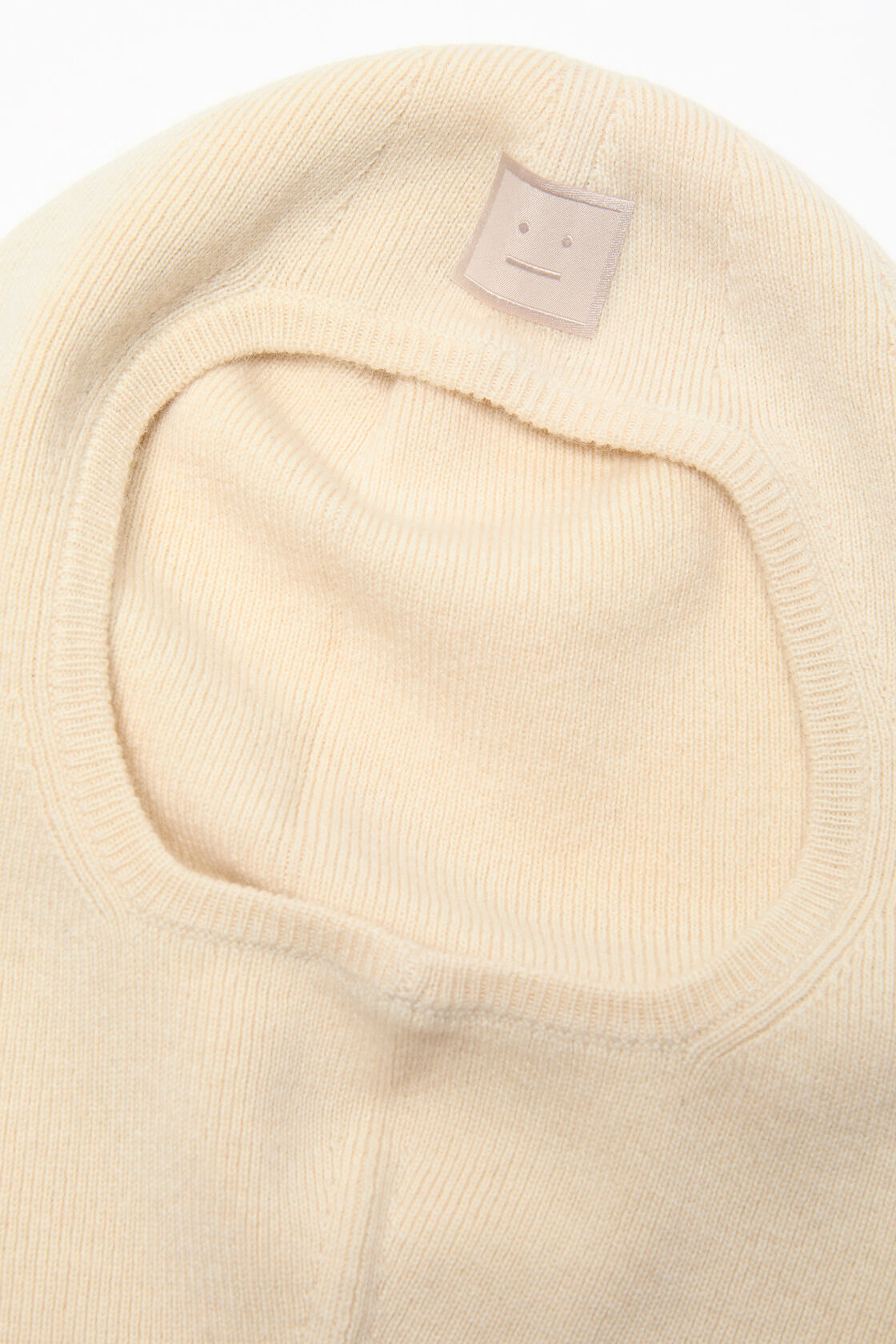 Face logo balaclava beanie, Oatmeal melange, 2000x