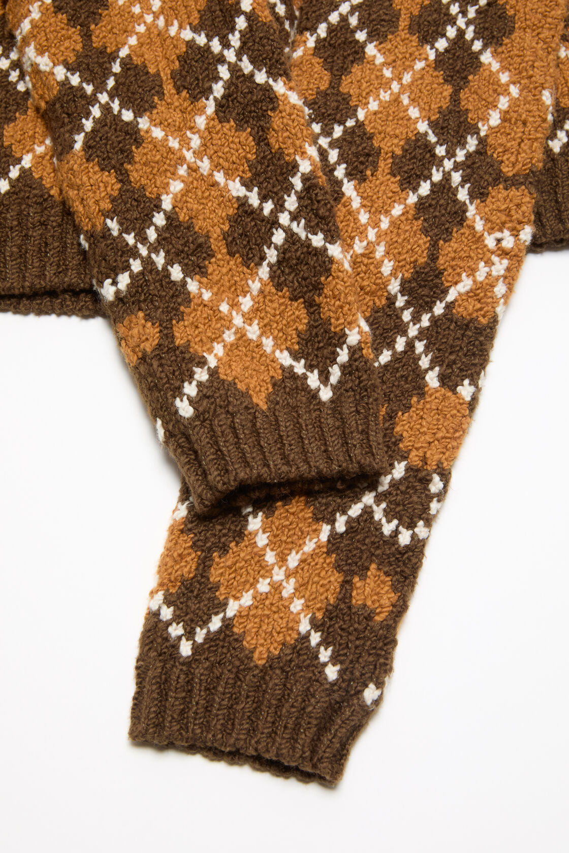 Boucl&eacute; Argyle Knit Cardigan, Brown/orange, 2000x