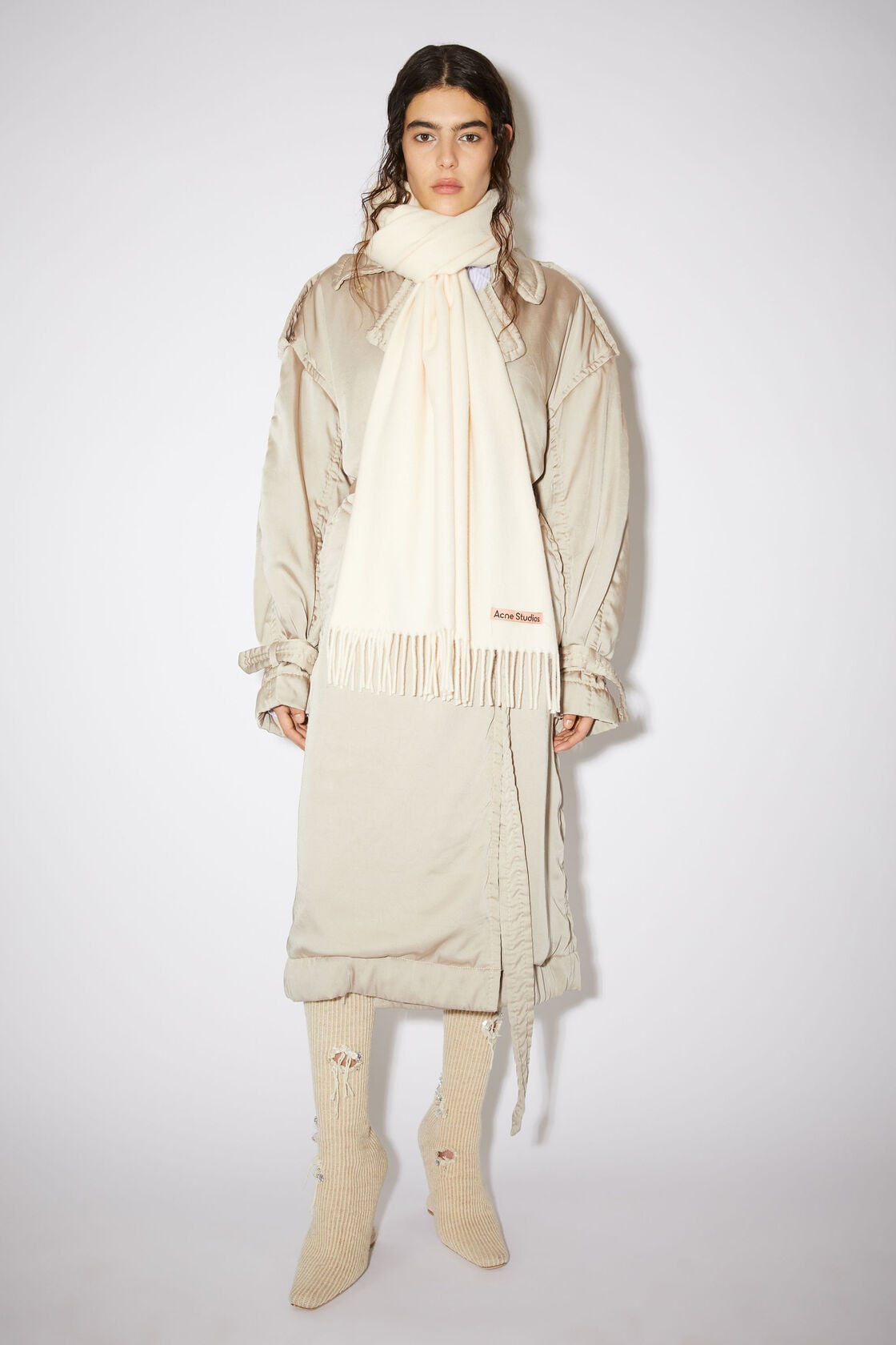 Fringe wool scarf - oversized, Warm white, 2000x