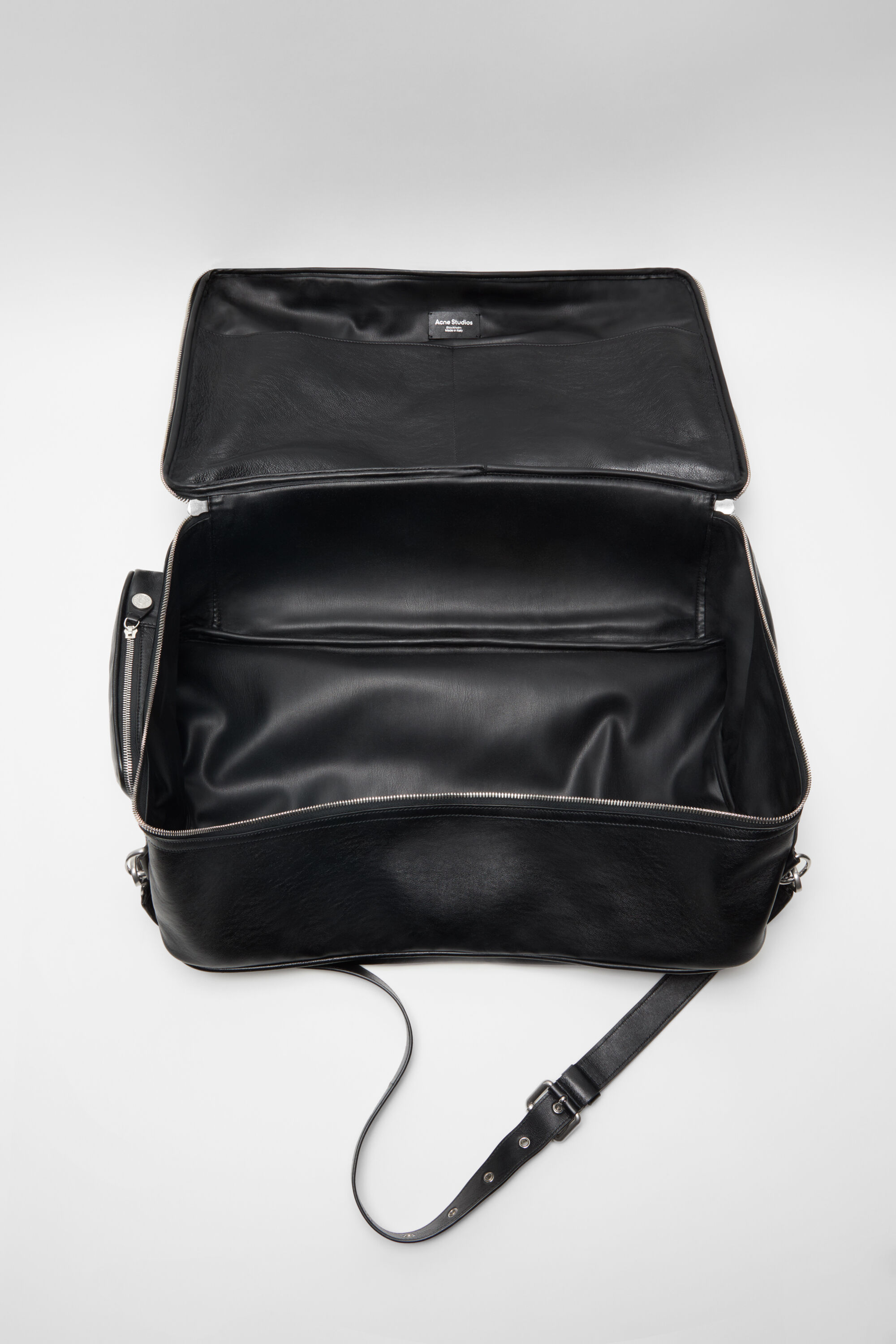 Acne Studios - Camero Hotel shoulder bag - Black
