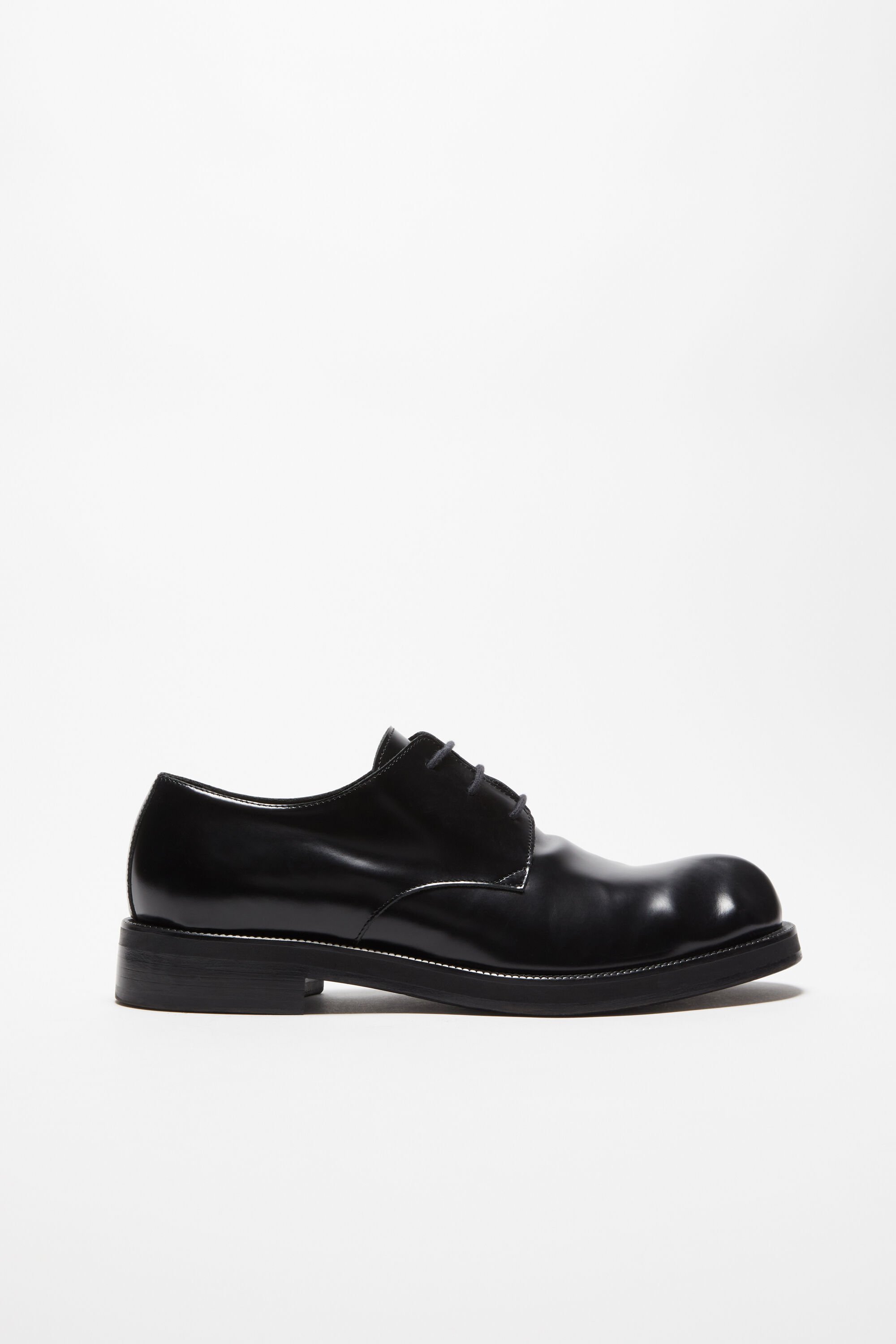 Acne Studios - レザーダービーシューズ - ブラック/ブラック Acne Studios - レザーダービーシューズ - ブラック/ブラック