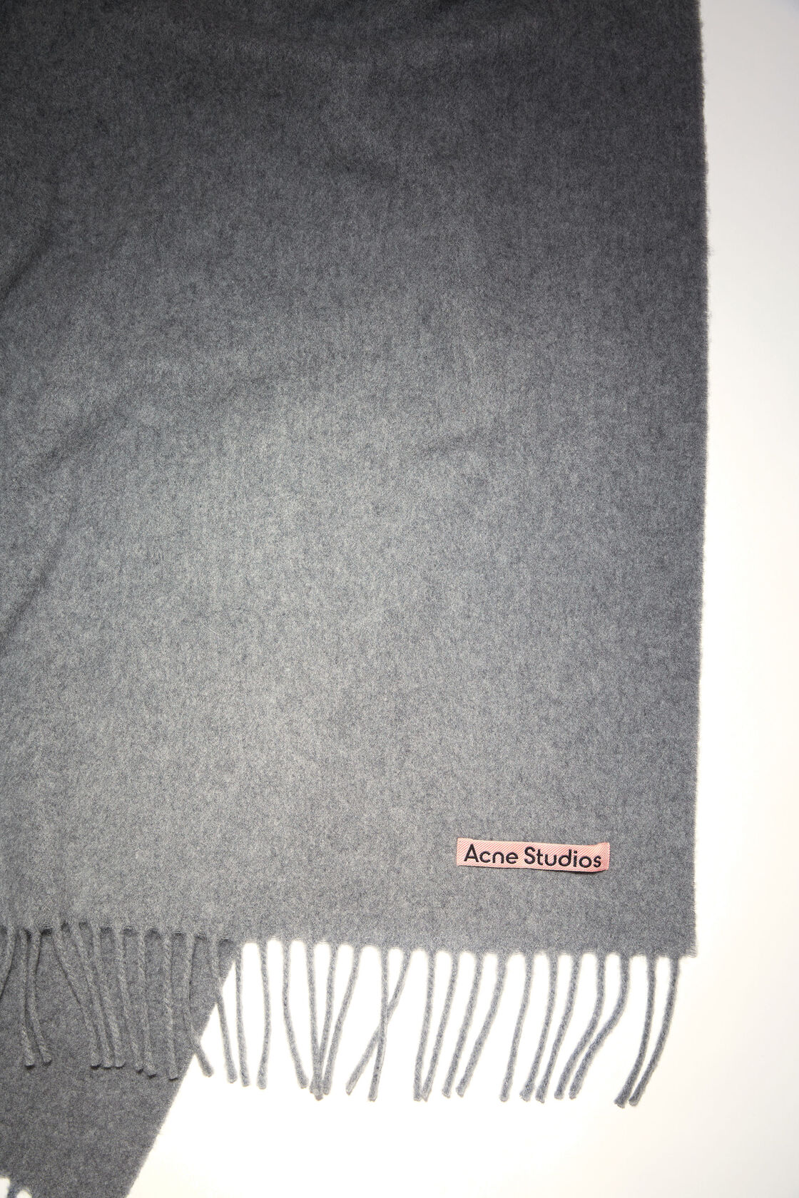 Fringe wool scarf - oversized, Grey Melange, 2000x