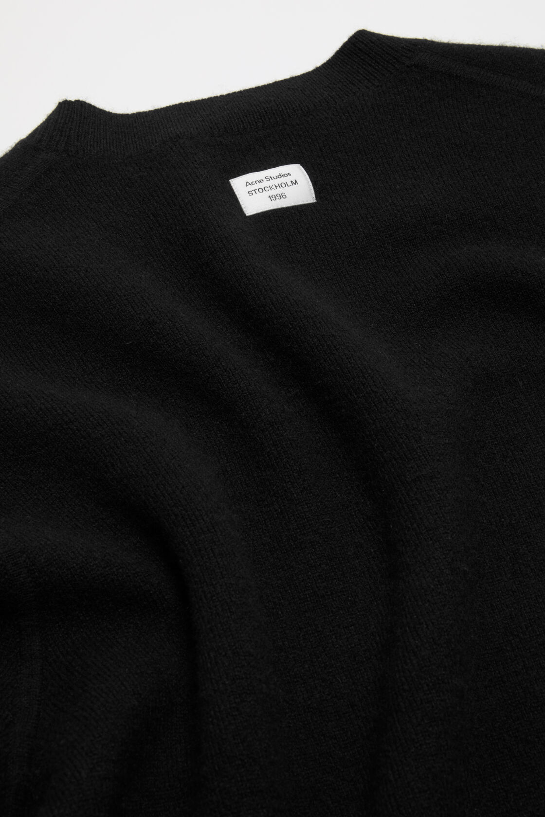 Cashmere sweater with logo, Black, 2000x