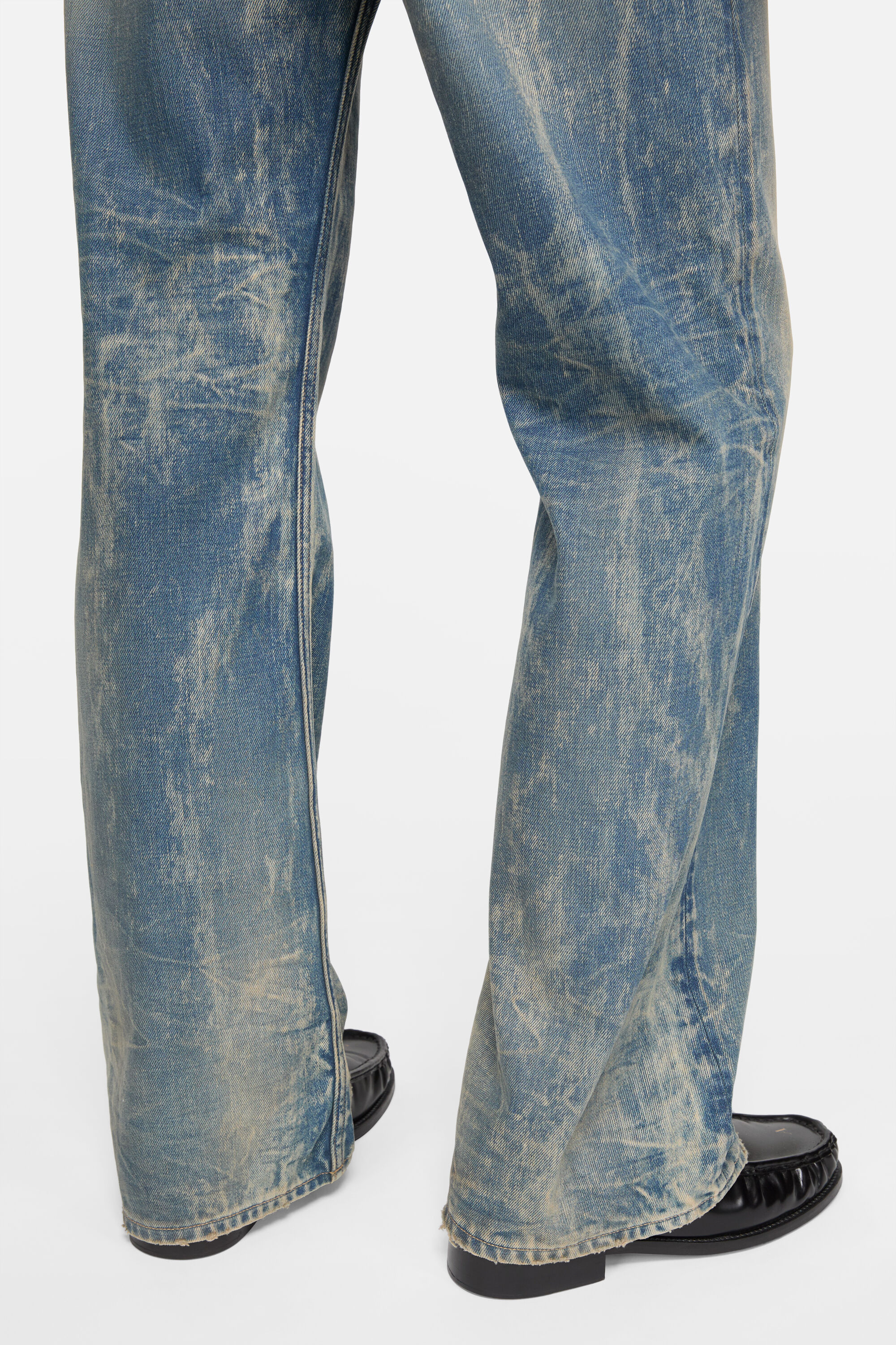 Acne Studios - Regular fit jeans - 2021M - Mid Blue