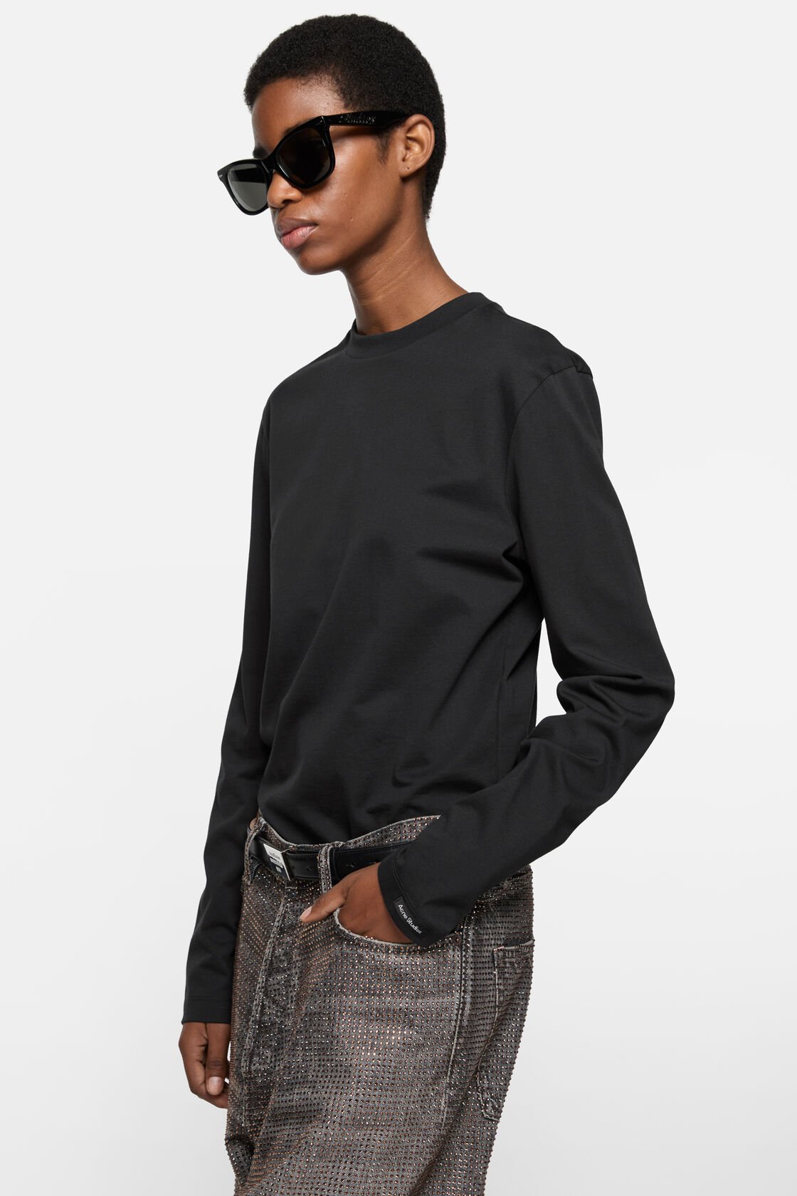 Satin label t-shirt - regular, Black, 2000x