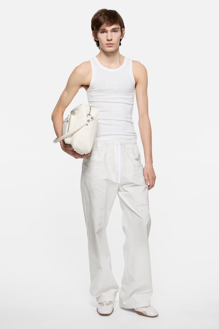 RW-UX-TSHI000045, White