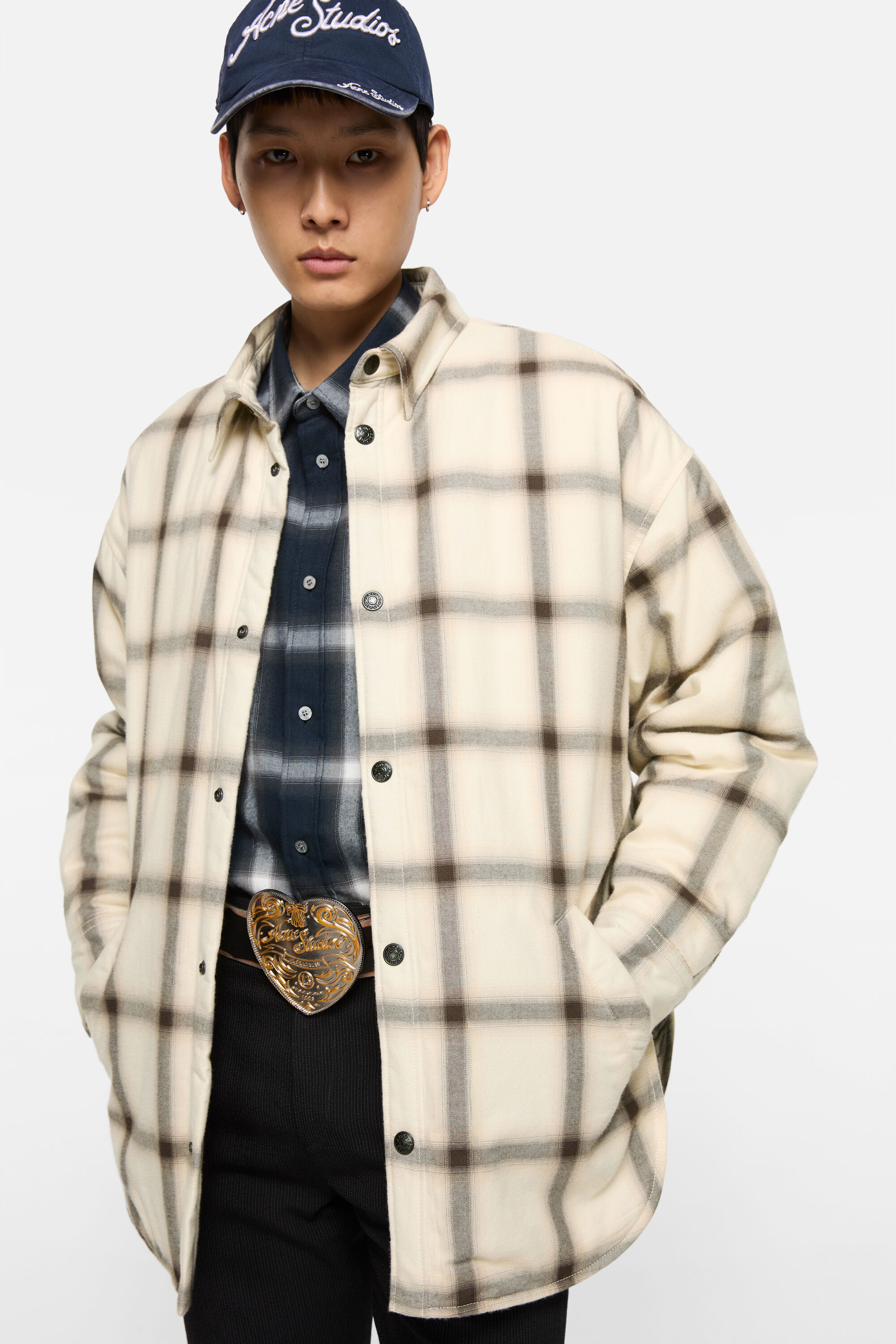 Acne Studios アクネ フランネル オーバーシャツ Acne Studios - フランネルボタンアップシャツ - ベージュ/マルチ