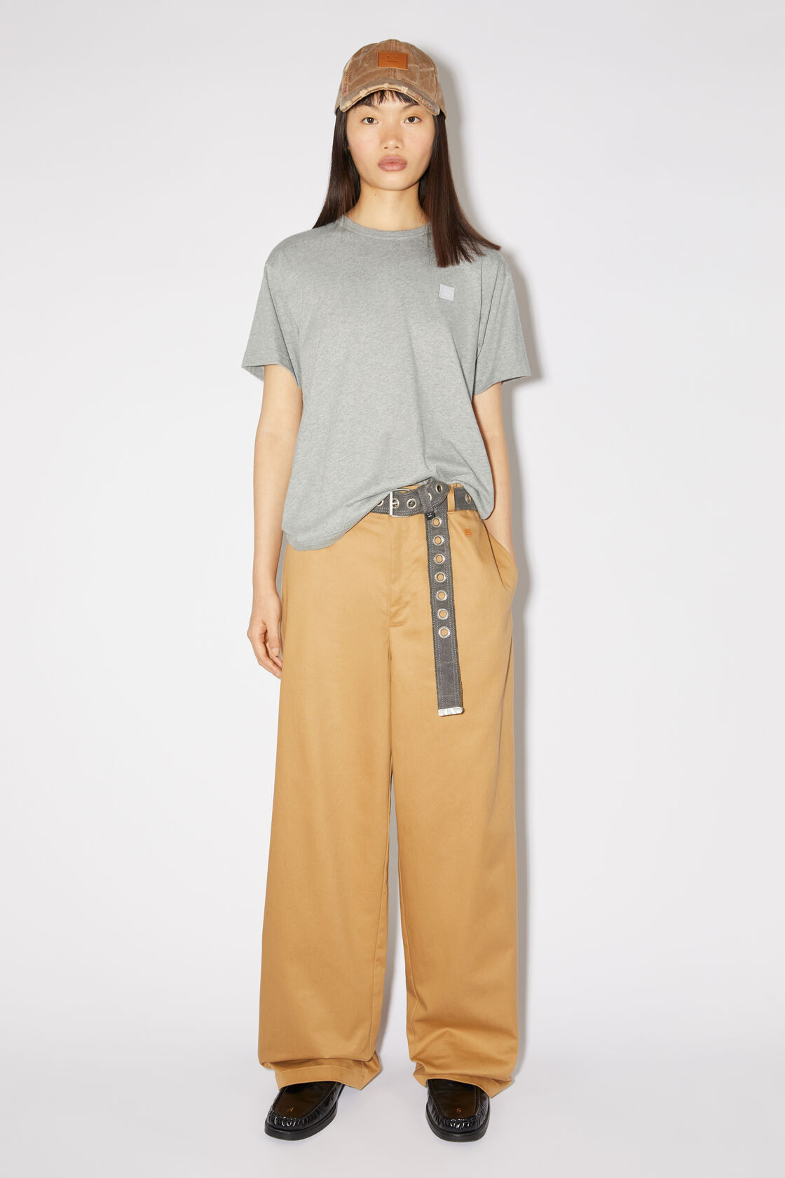 크루넥 티셔츠 - 레귤러 핏, 라이트 그레이 멜란지, 2000x