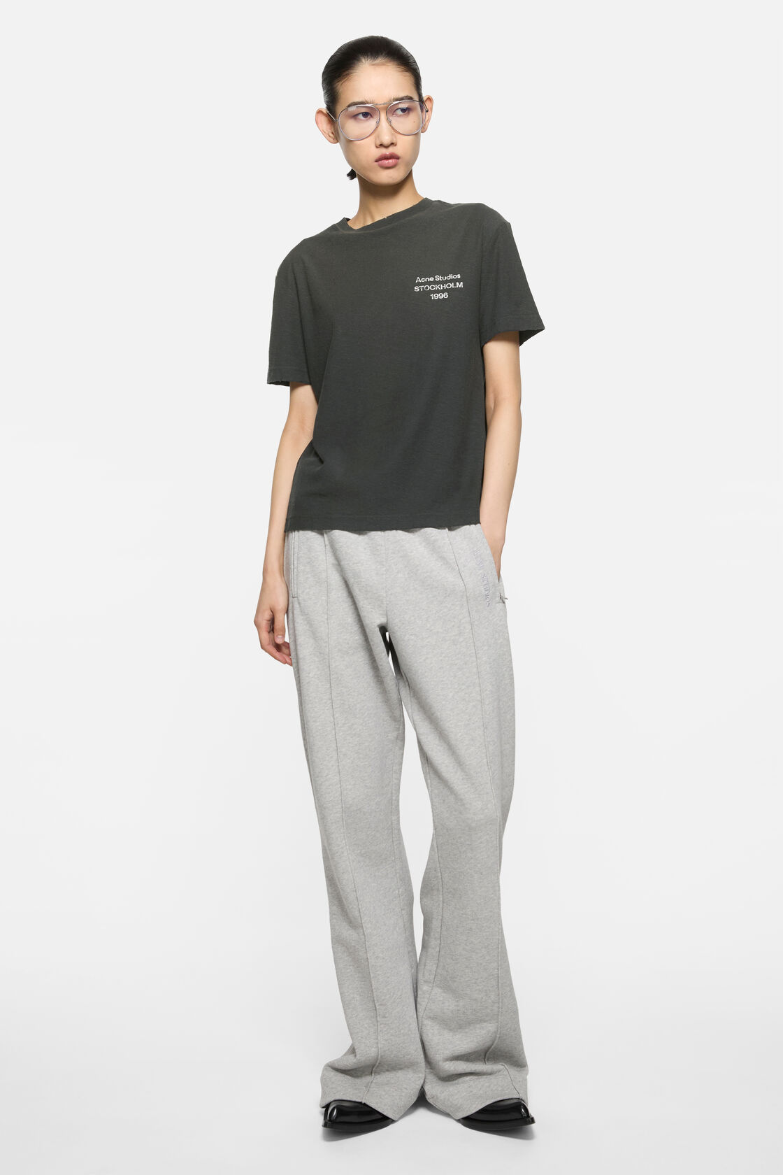 Sprayed logo t-shirt, Faded black, 2000x