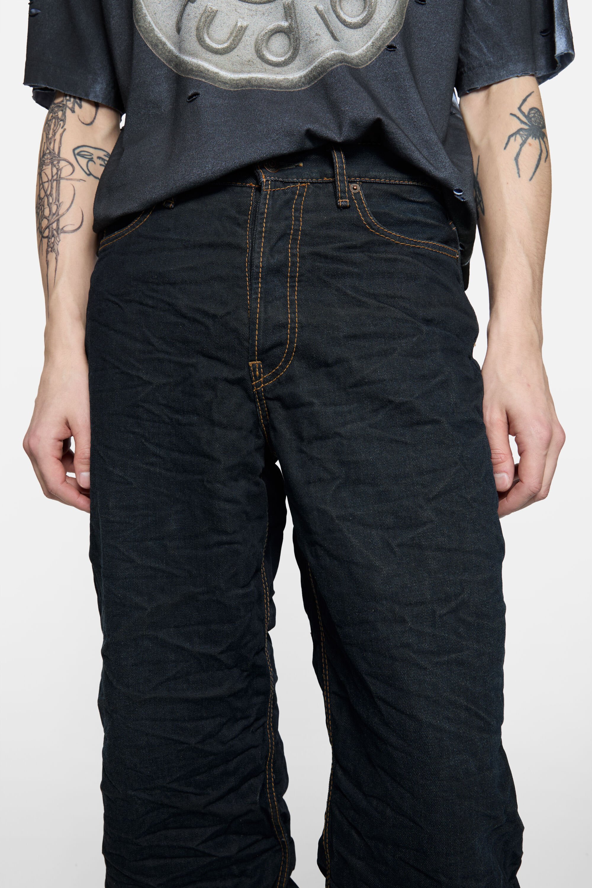 Acne Studios ルーズフィットジーンズ 1981 Acne Studios - ルーズフィットジーンズ - 1981 - インディゴブルー