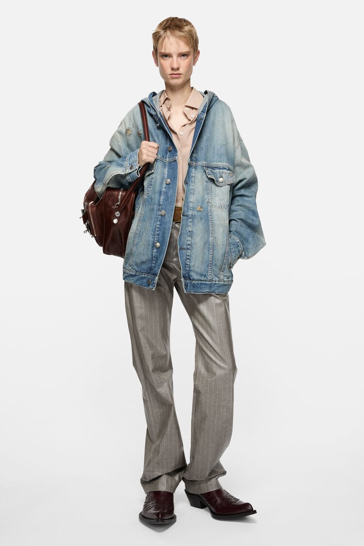 FN-UX-OUTW000113, Mid Blue