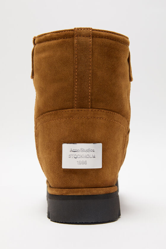 Acne Studios - Shearling leather boots - Tobacco brown