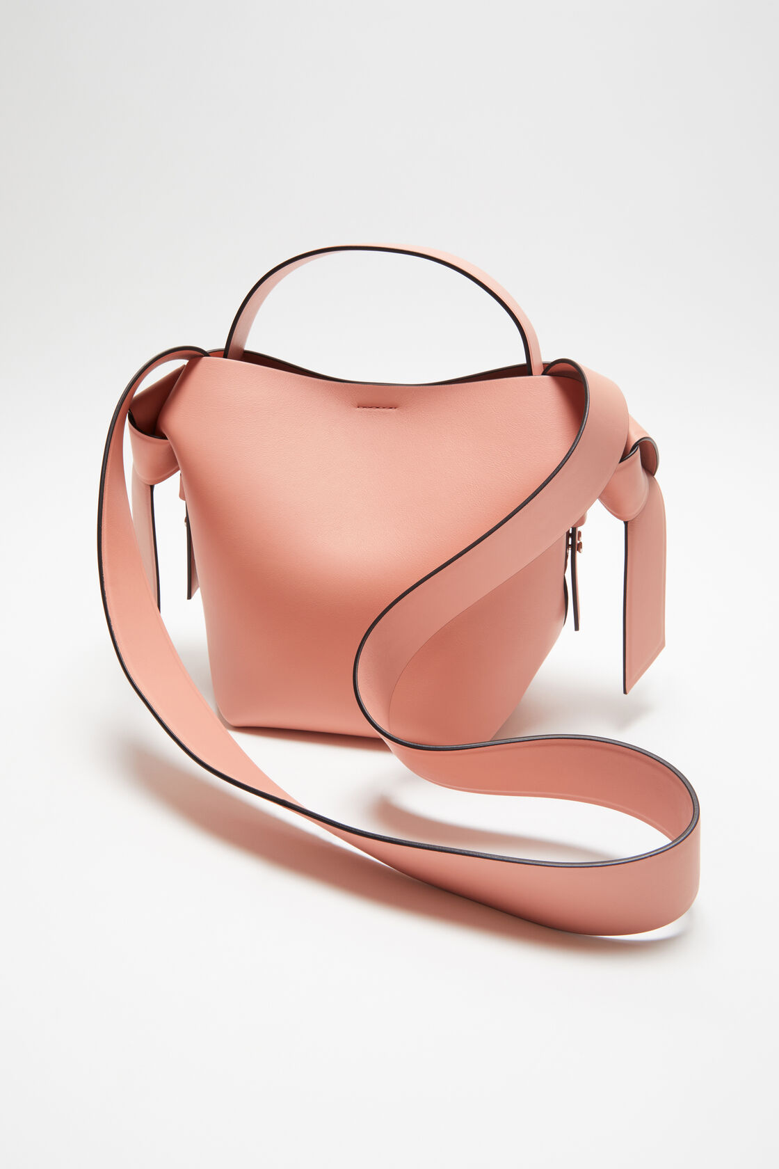 Musubi mini shoulder bag, Salmon pink, 2000x