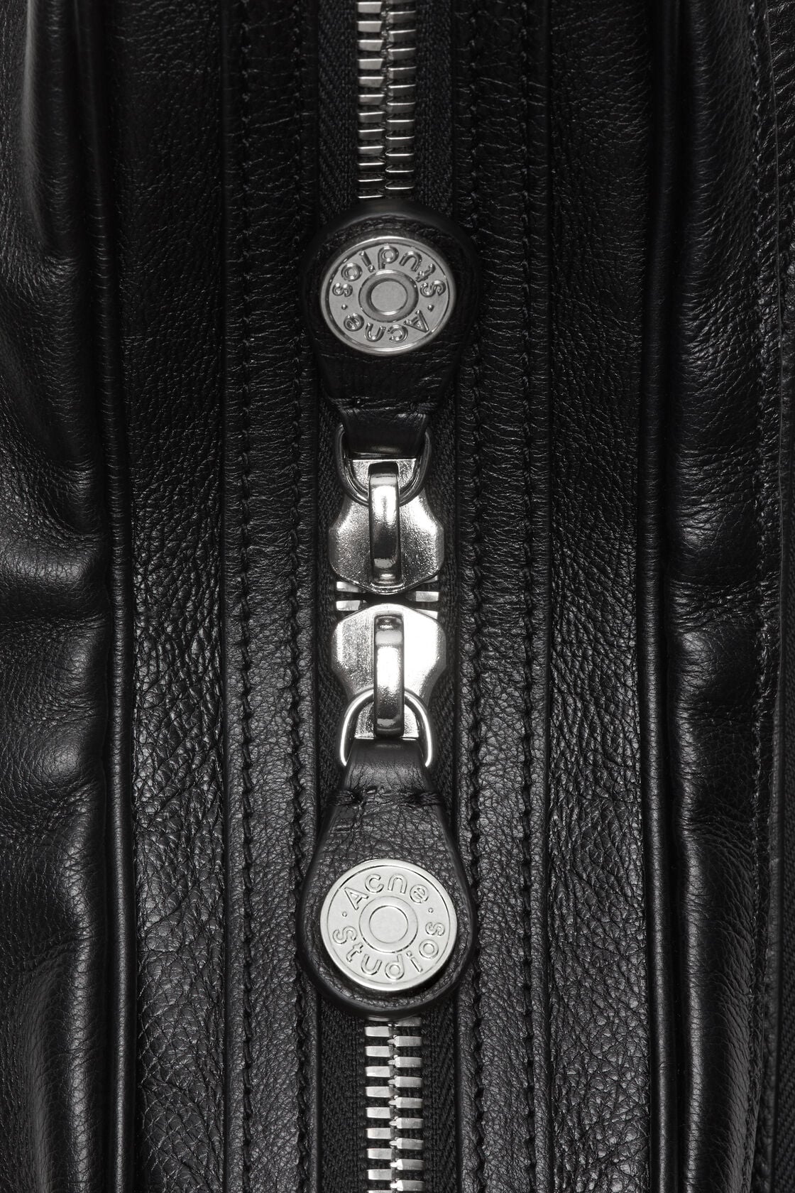 Camero Camera shoulder bag, Black, 2000x