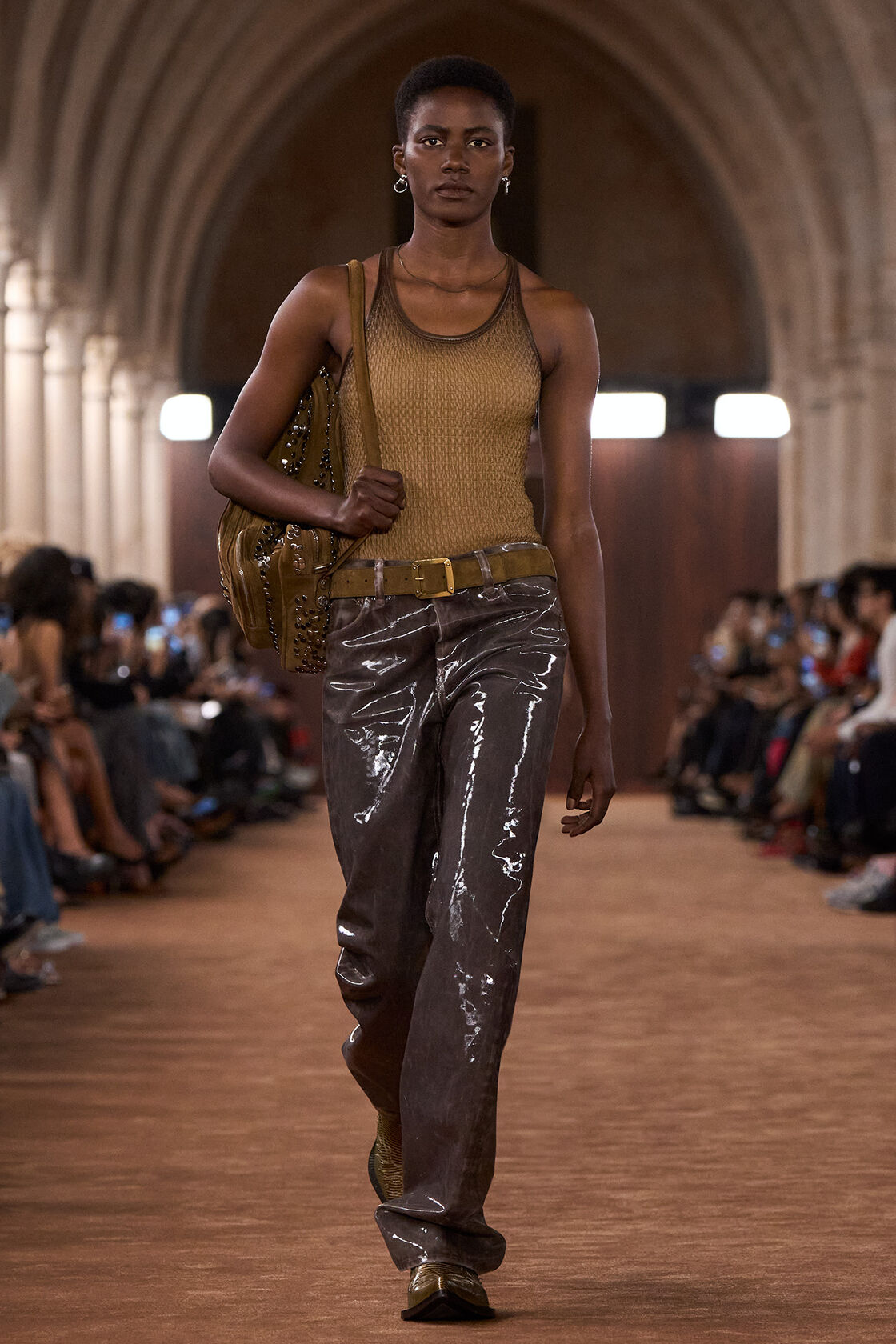 皮革背心, 红棕色, 2000x