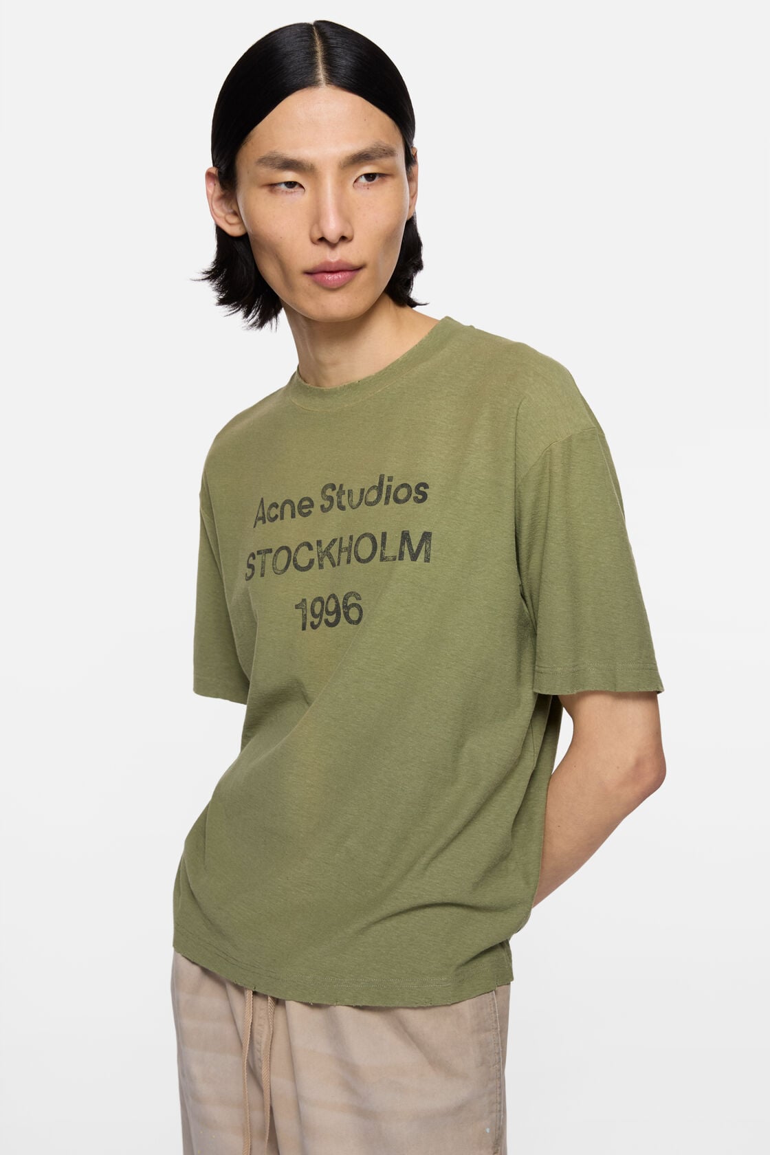 Logo-T-Shirt mit Spray-Finish, Olivgr&uuml;n, 2000x