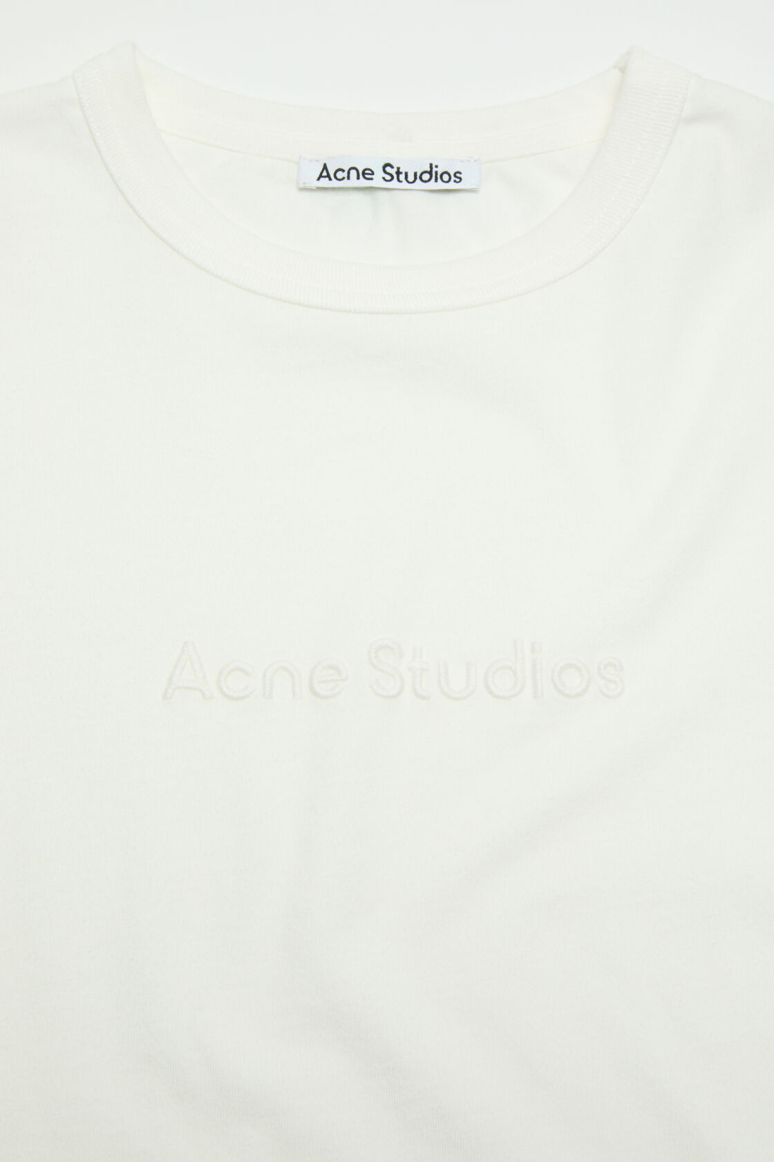 Logo t-shirt - fitted fit, Cold white, 2000x