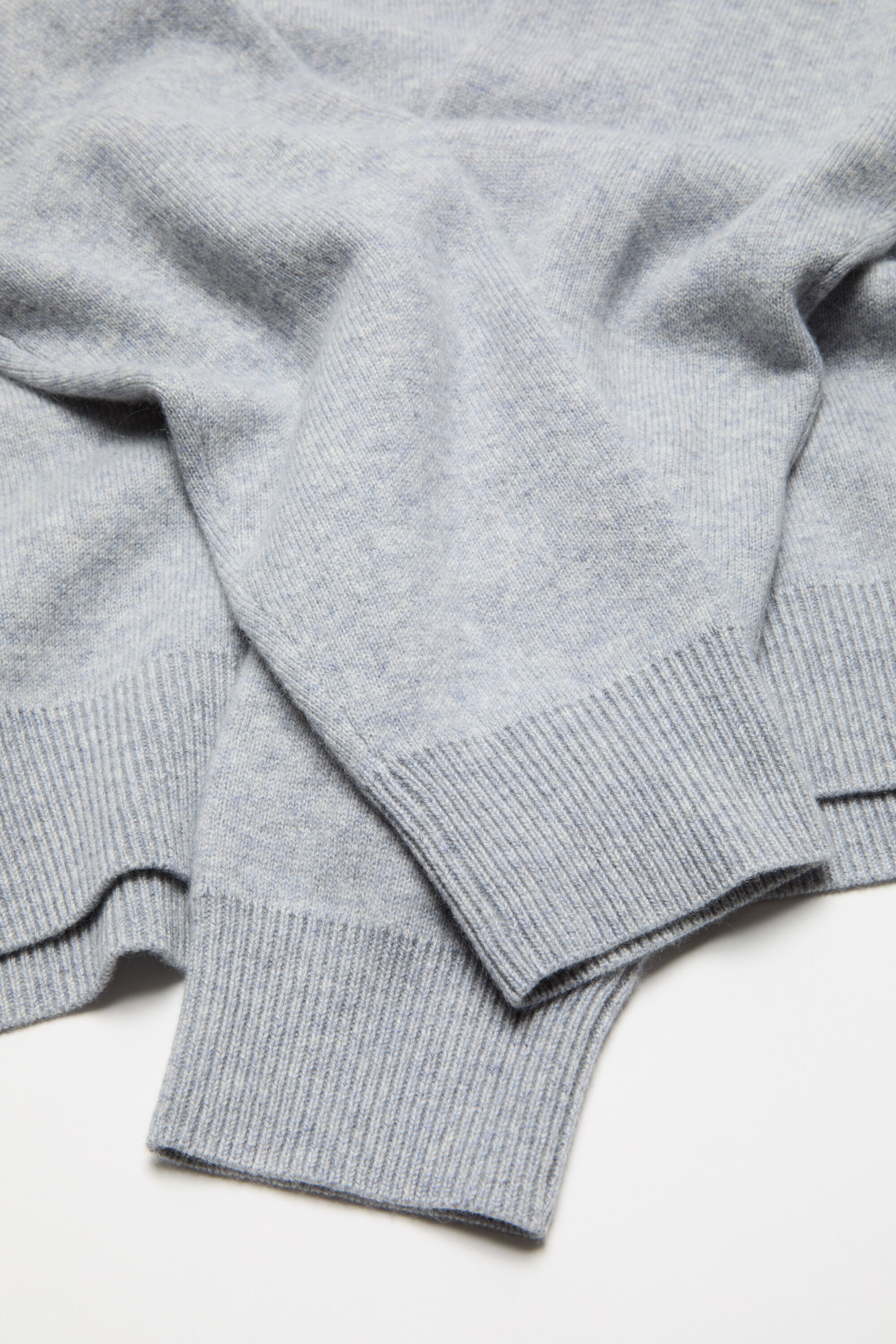 acne.オフショルダーニット.グレー Daisy Jacquard Knit Sweater Grey Melange KNIT000411 – NOMAD