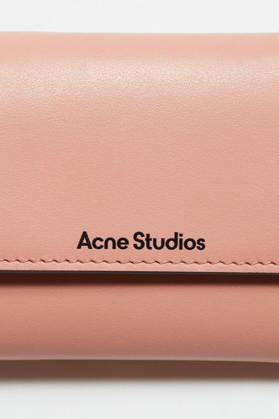 Acne Studios - 3つ折りレザーウォレット - サーモンピンク